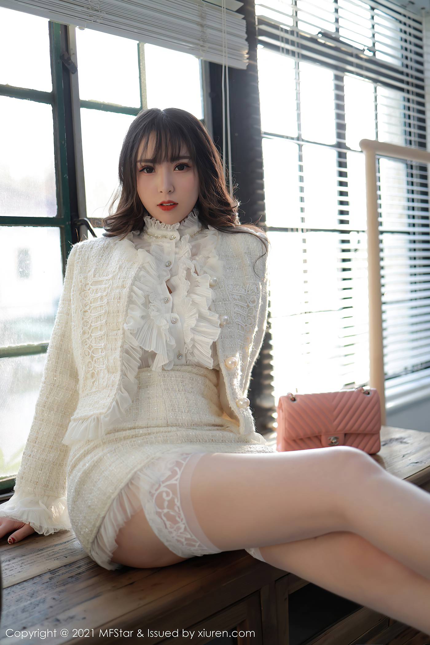 图片[48]-[MFStar模范学院]2021.01.19 VOL.442 小波多[49+1P] – 速更版-美库