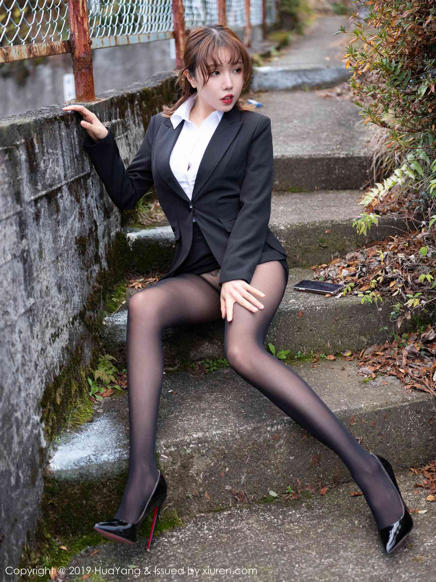 图片[19]-[HuaYang花漾show]HYG20190131VOL0113 2019.01.31 VOL.113 黄楽然[44+1P] – 速更版-美库