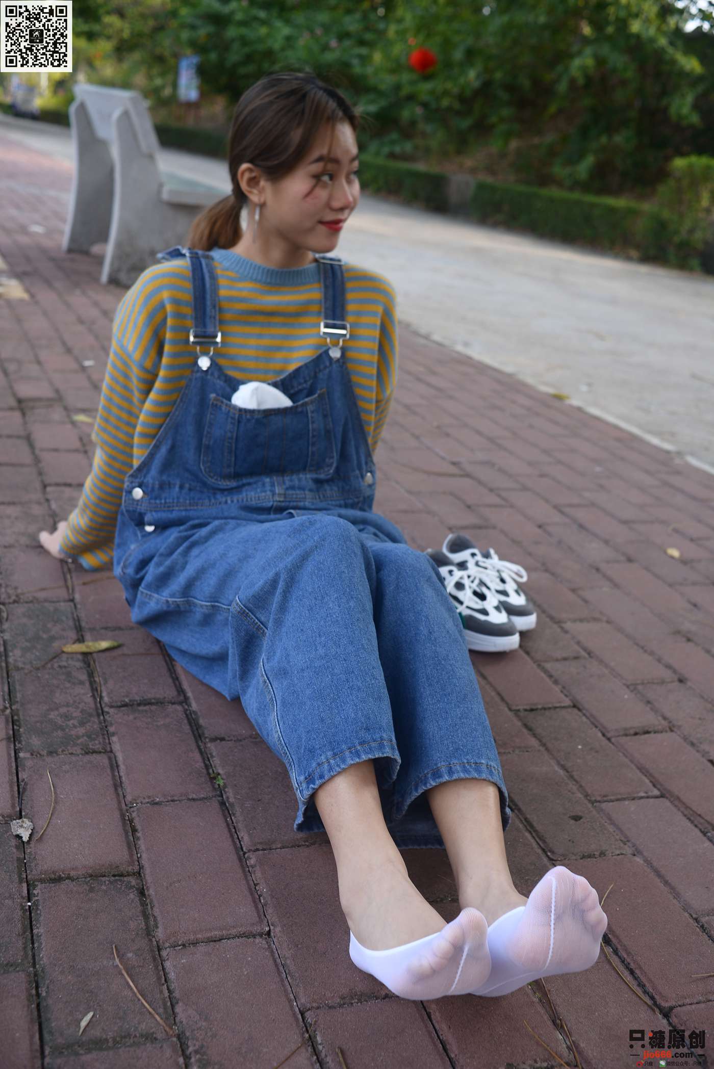 图片[18]-[只糖棉袜]NO.236 彤彤 春山如黛草如烟 [171P] – 速更版-美库