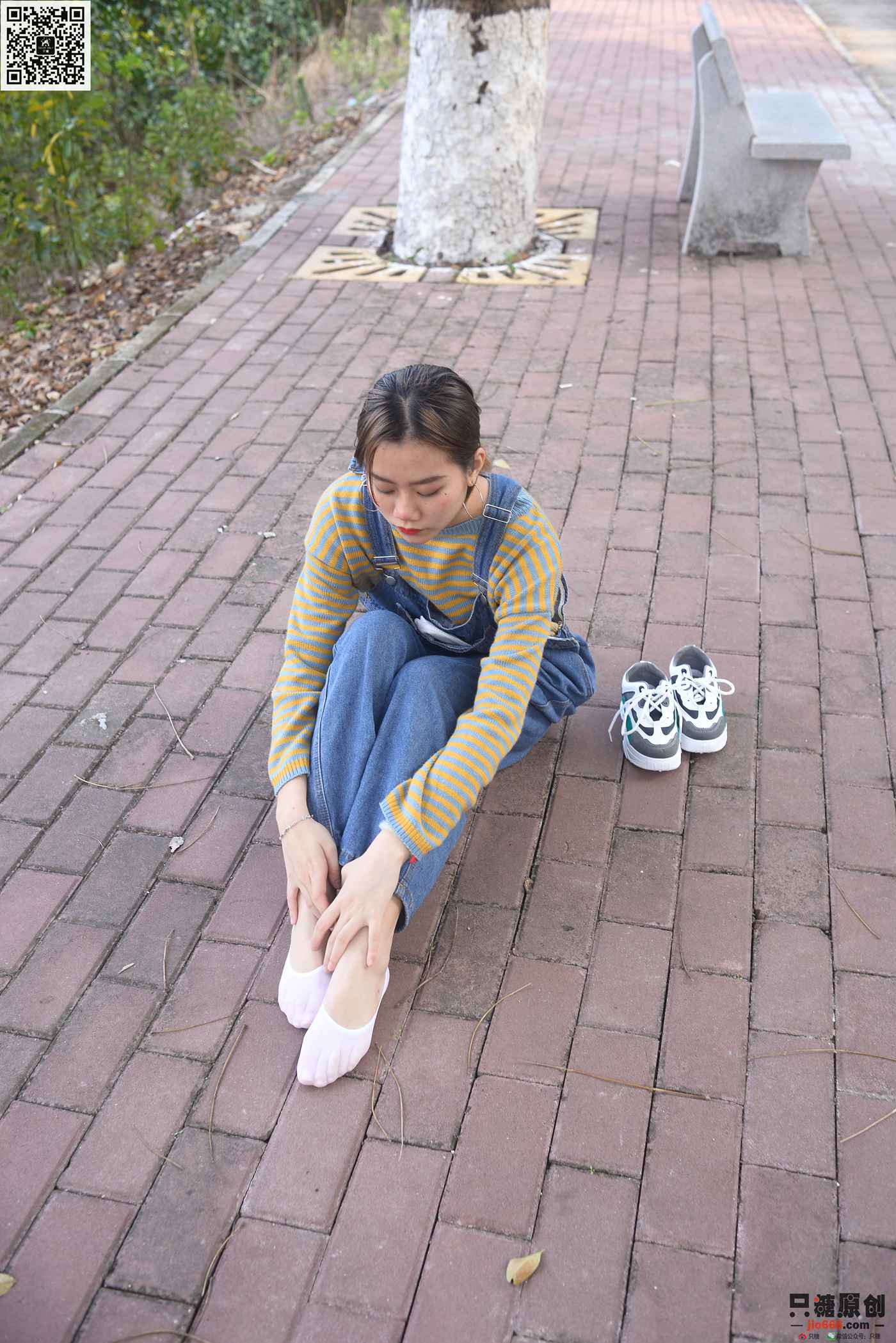 图片[24]-[只糖棉袜]NO.236 彤彤 春山如黛草如烟 [171P] – 速更版-美库