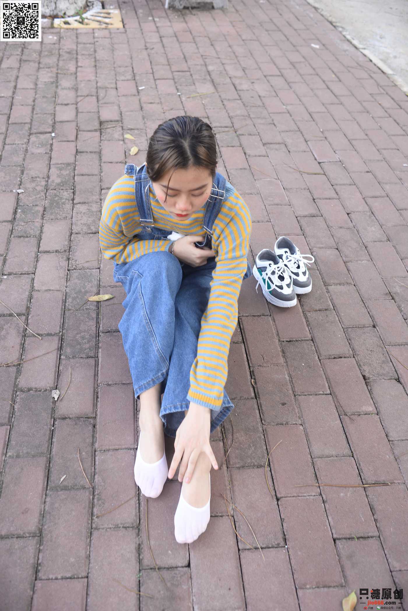 图片[25]-[只糖棉袜]NO.236 彤彤 春山如黛草如烟 [171P] – 速更版-美库