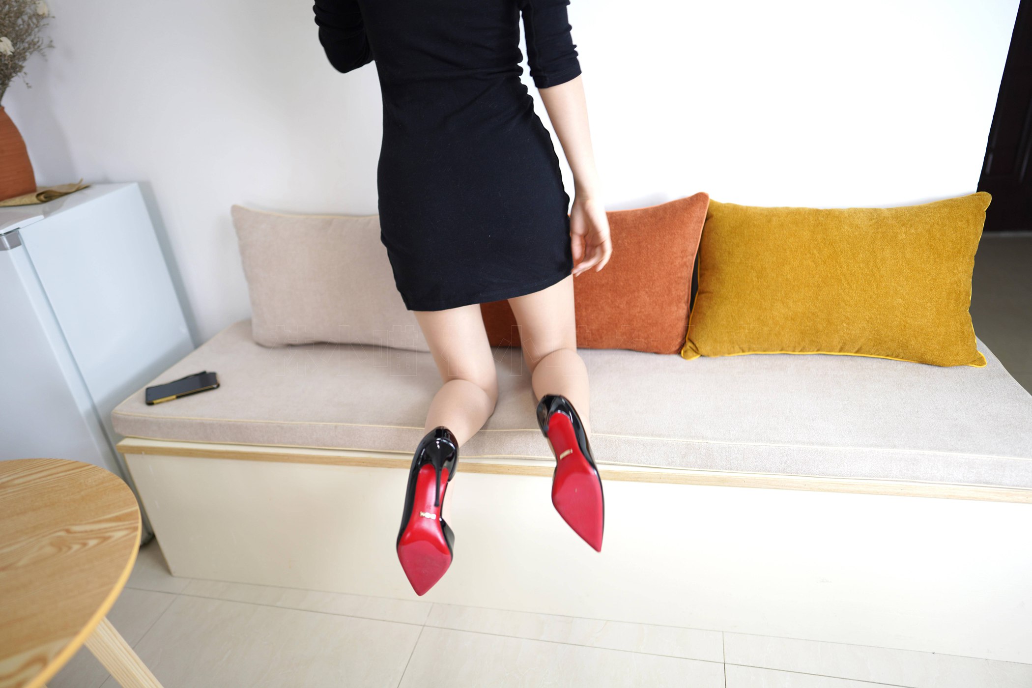 图片[50]-[kittyWawa袜小喵]KT277 黑色格调[75P] – 速更版-美库