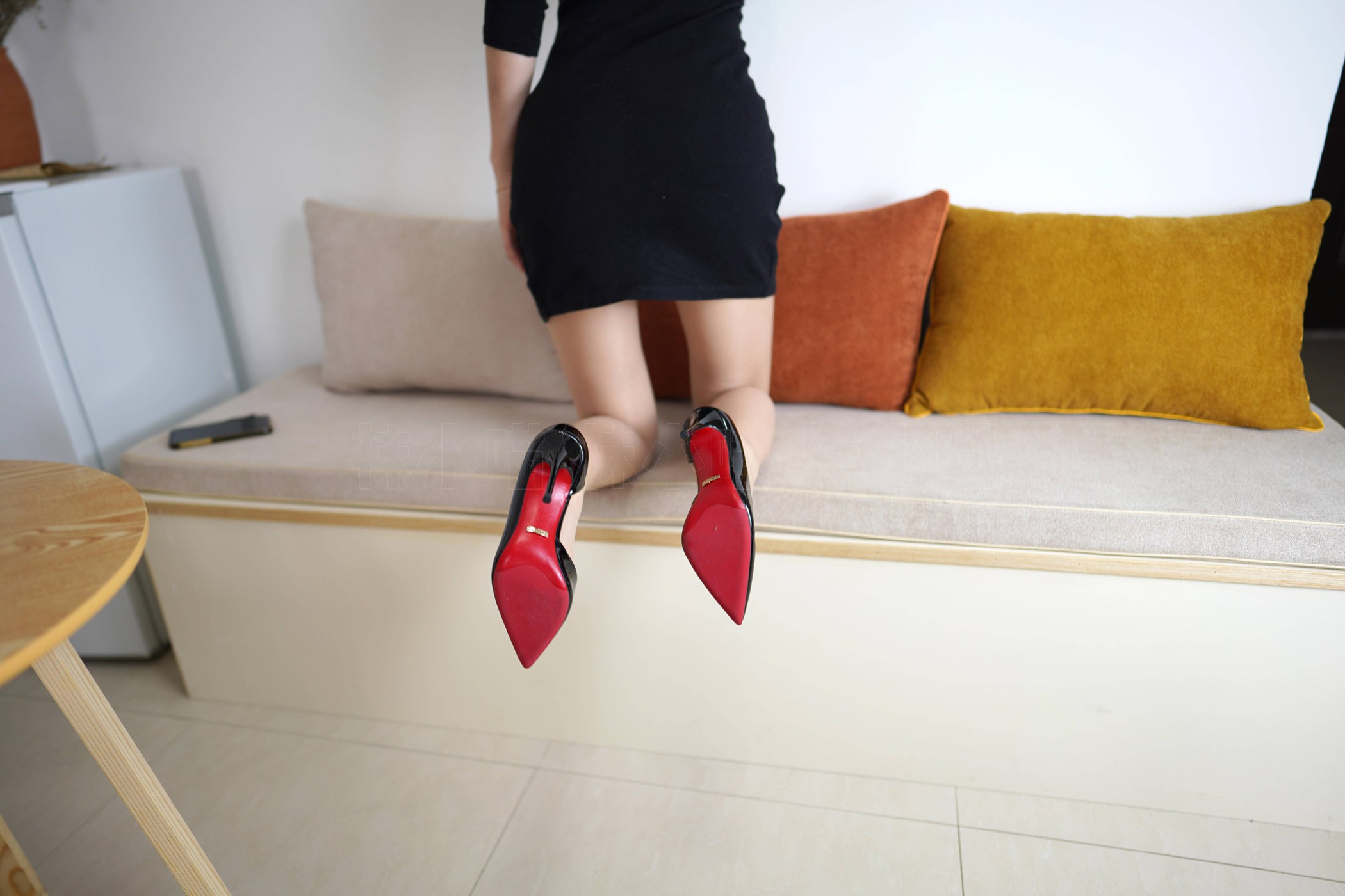 图片[51]-[kittyWawa袜小喵]KT277 黑色格调[75P] – 速更版-美库