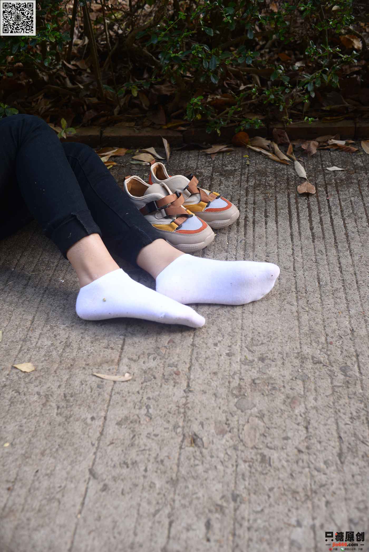 图片[25]-[只糖棉袜]NO.240 芊芊 草木对光阴的钟情[128P] – 速更版-美库