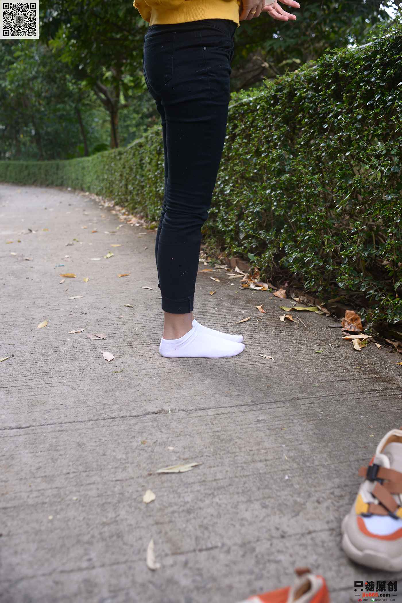 图片[50]-[只糖棉袜]NO.240 芊芊 草木对光阴的钟情[128P] – 速更版-美库