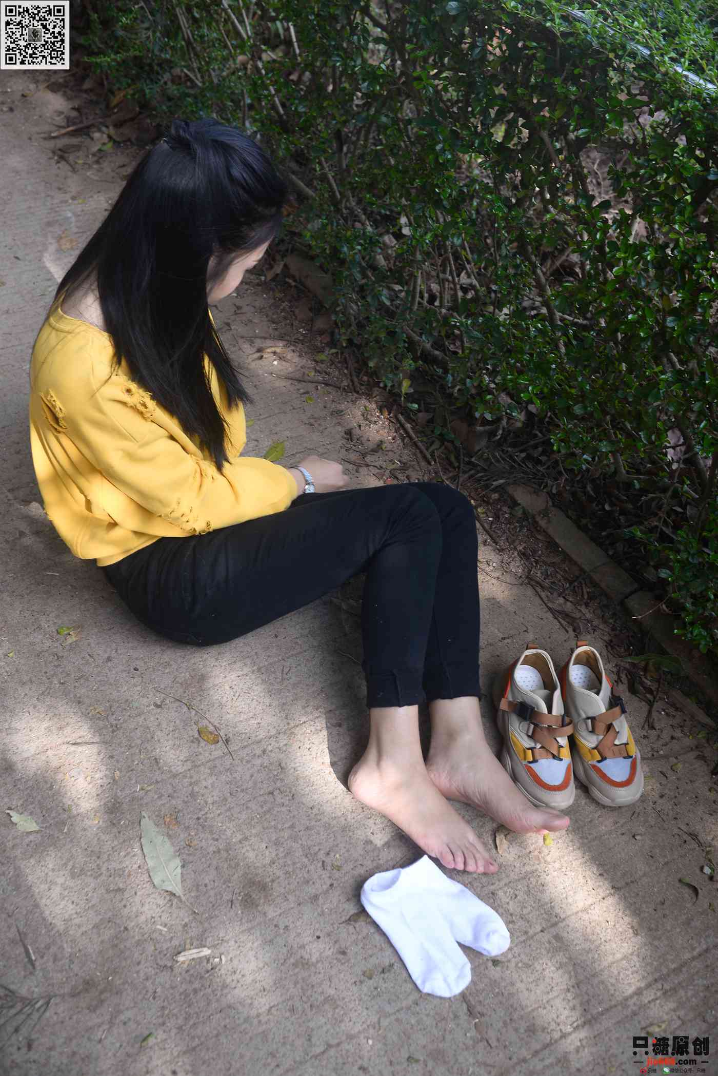 图片[127]-[只糖棉袜]NO.240 芊芊 草木对光阴的钟情[128P] – 速更版-美库