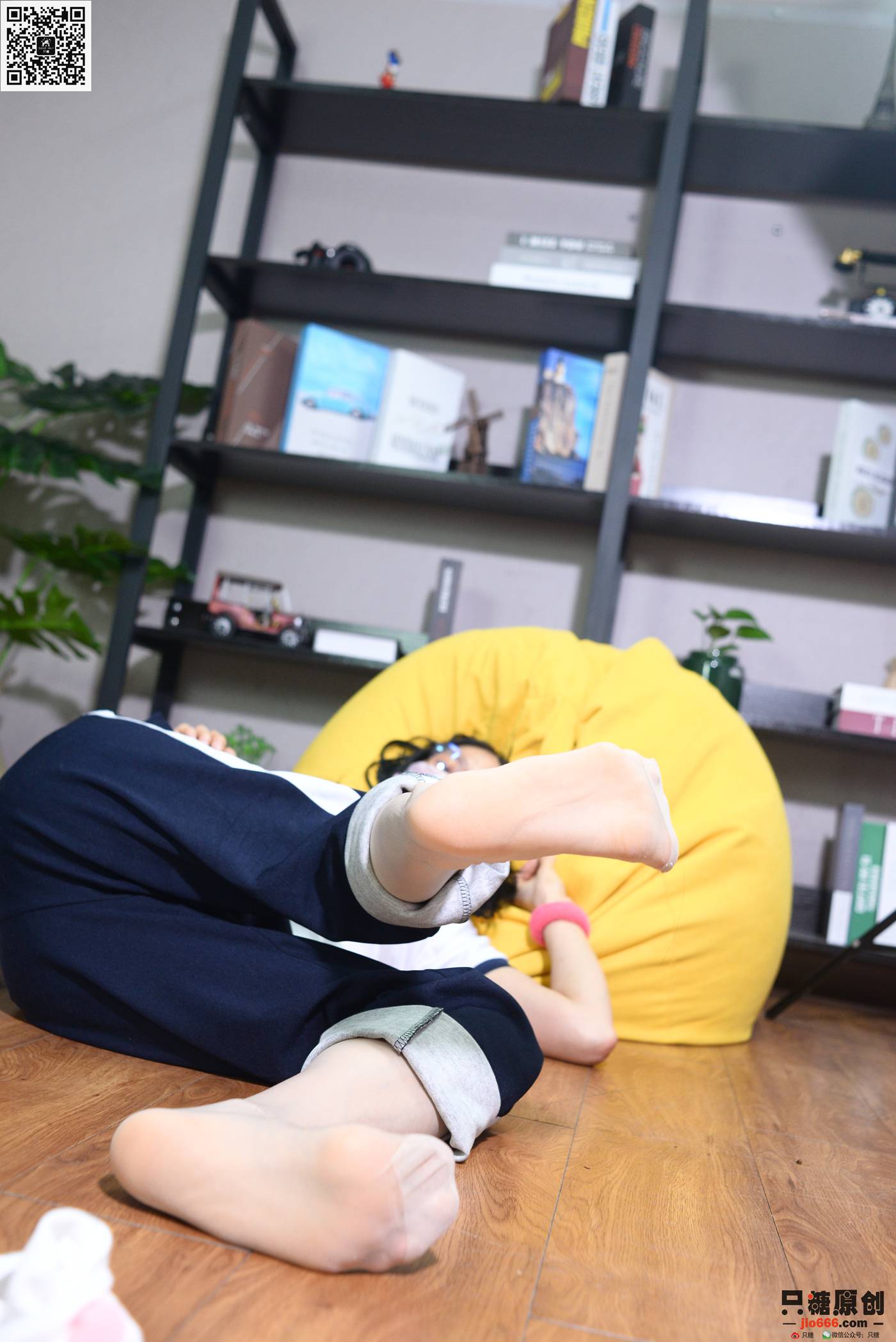 图片[160]-[只糖棉袜]NO.239 程欣 小雨润如酥[169P] – 速更版-美库