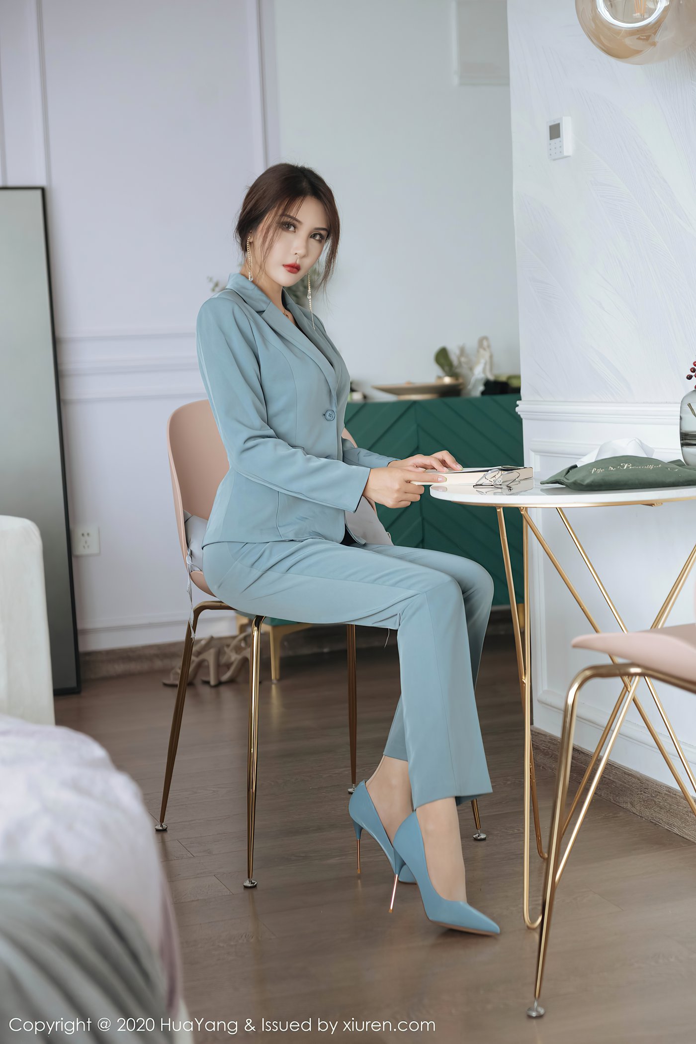 图片[73]-[HuaYang花漾show]HYG20200922VOL0295 2020.09.22 VOL.295 Emily顾奈奈[72+1P] – 速更版-美库