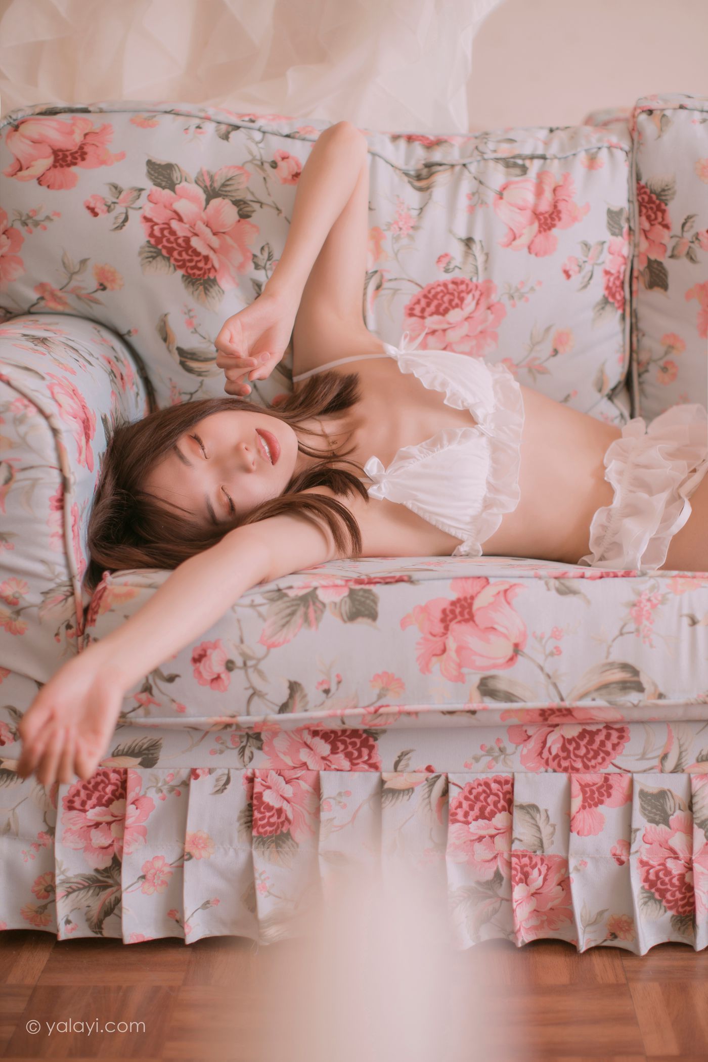 图片[26]-[YALAYI雅拉伊]2021.04.10 NO.784 花香的午后 佳佳[40+1P] – 速更版-美库