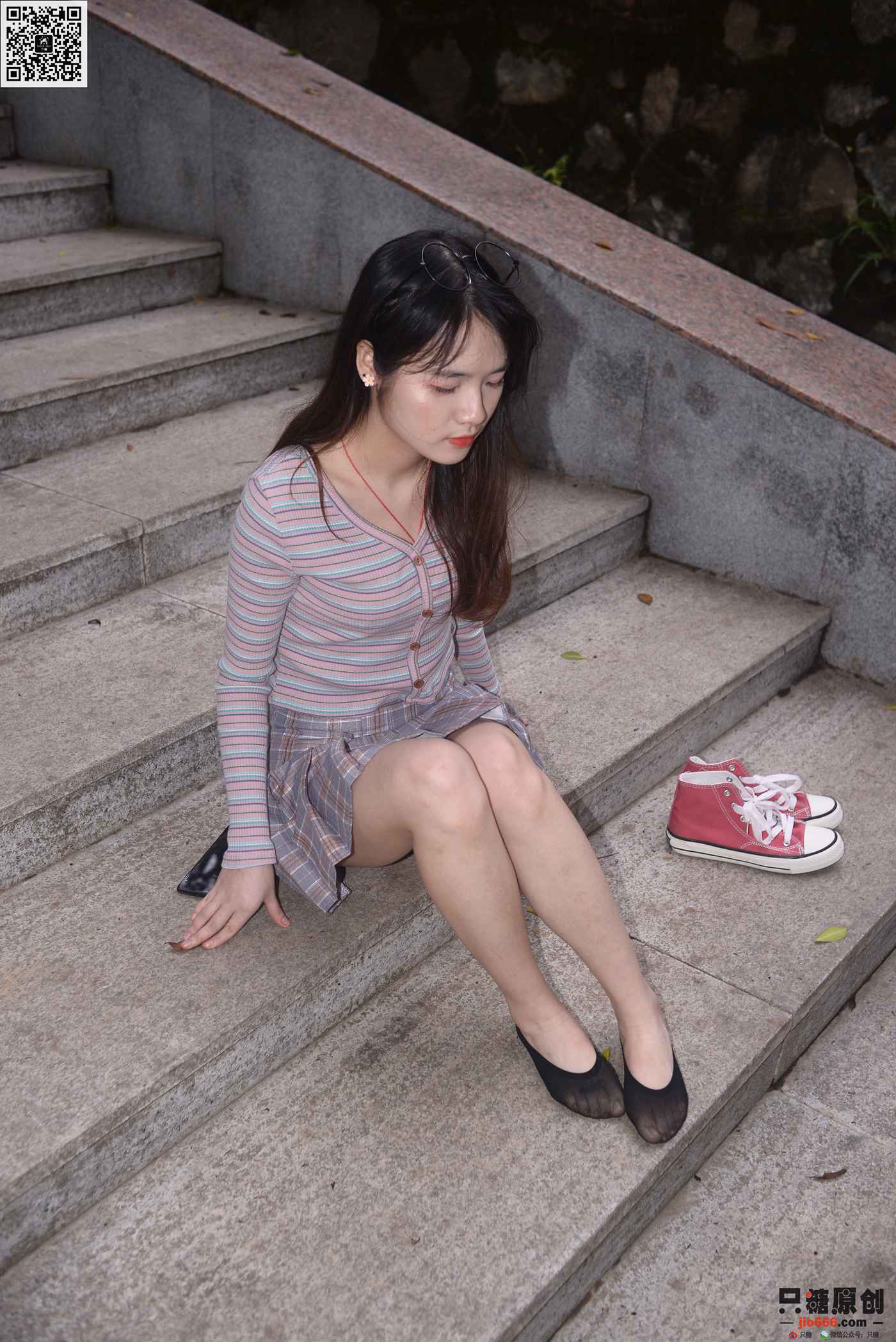 图片[10]-[只糖棉袜]NO.241 优米 应接不暇的惊喜里[156P] – 速更版-美库