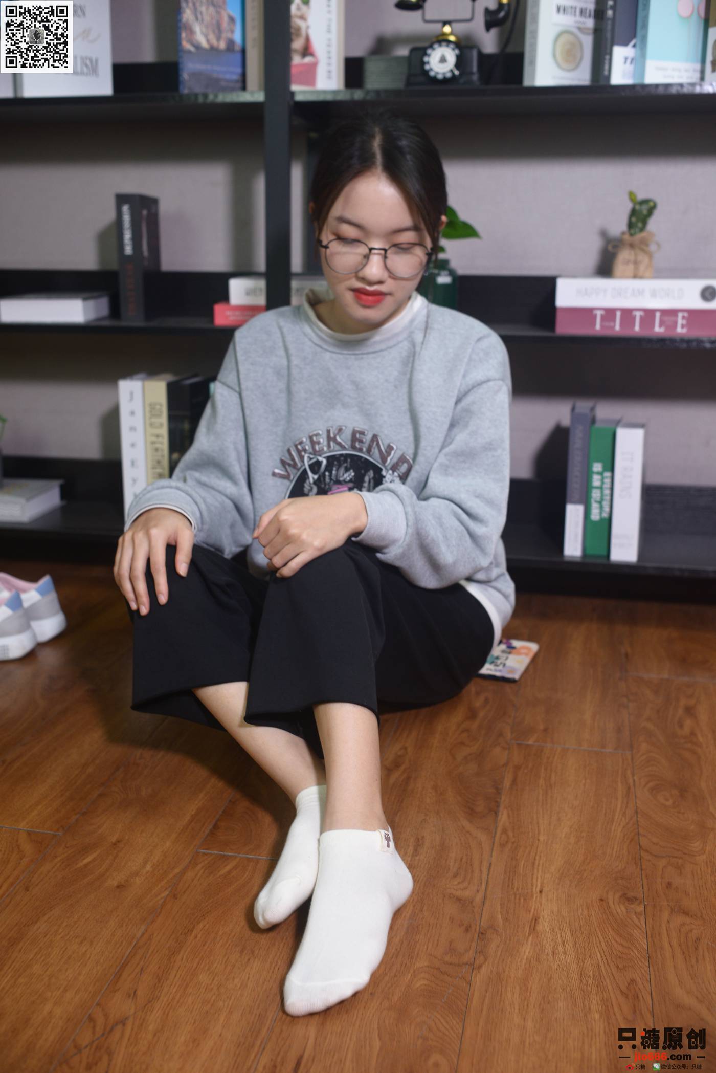 图片[30]-[只糖棉袜]NO.242 欣悦 星影摇摇[152P] – 速更版-美库