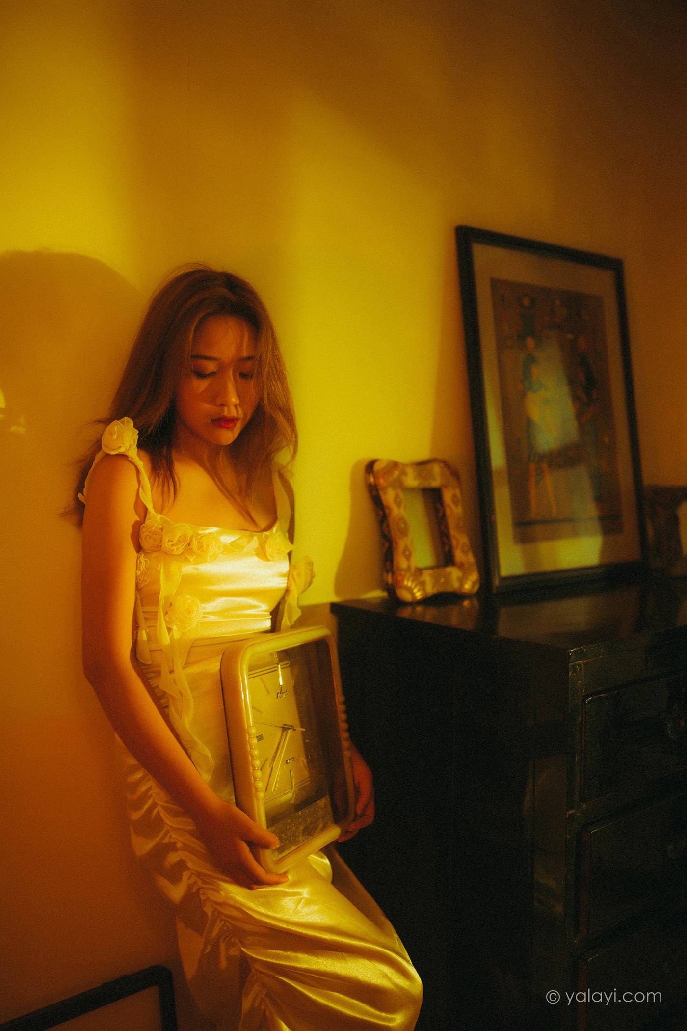 图片[19]-[YALAYI雅拉伊]2021.04.13 NO.785 暮光之吻 岳璐璐[43+1P] – 速更版-美库