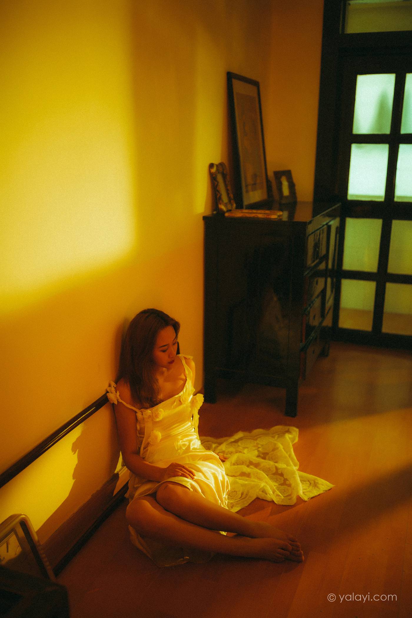 图片[21]-[YALAYI雅拉伊]2021.04.13 NO.785 暮光之吻 岳璐璐[43+1P] – 速更版-美库