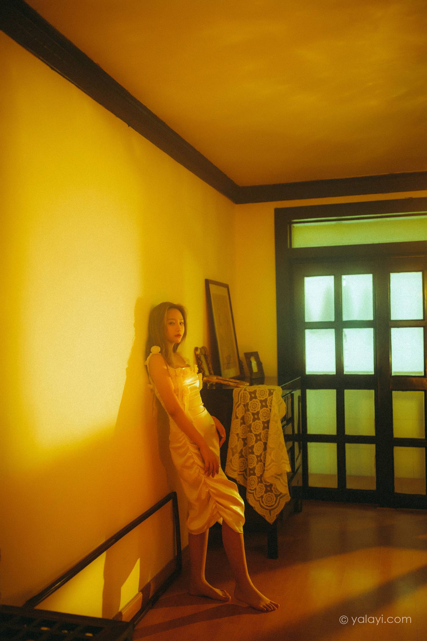 图片[25]-[YALAYI雅拉伊]2021.04.13 NO.785 暮光之吻 岳璐璐[43+1P] – 速更版-美库