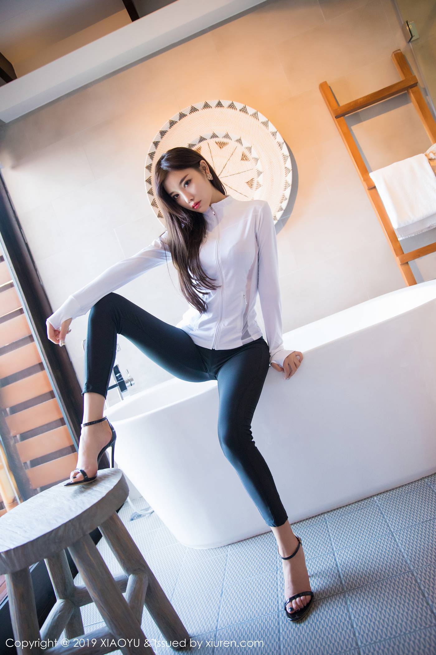 图片[42]-[XIAOYU语画界]YU20190524VOL0077 2019.05.24 VOL.077 内衣的魅惑美腿诱惑 杨晨晨sugar[63+1P] – 速更版-美库