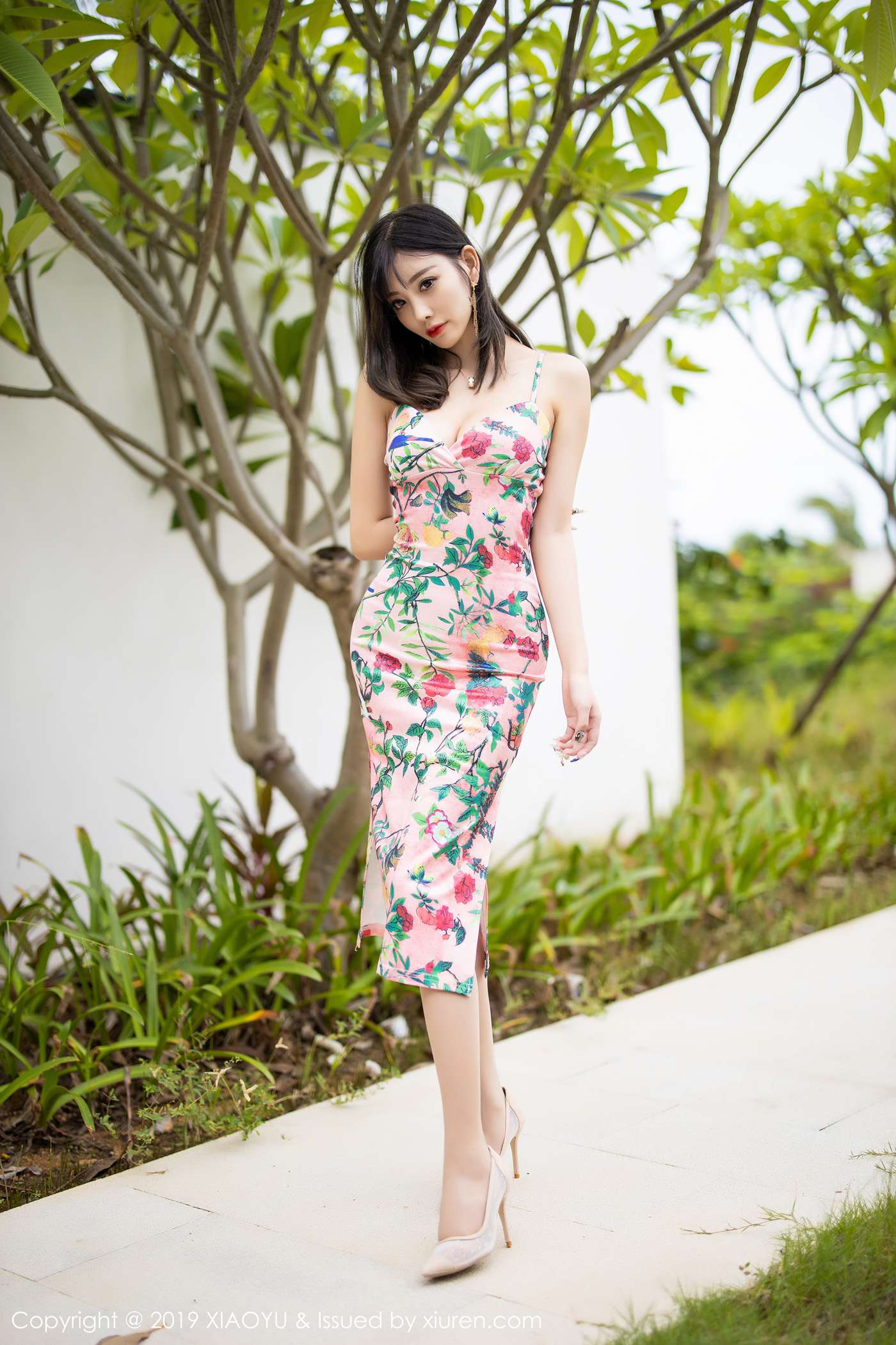 图片[67]-[XIAOYU语画界]YU20191115VOL0194 2019.11.15 VOL.194 华丽吊裙朦胧丝袜 杨晨晨sugar[70+1P] – 速更版-美库