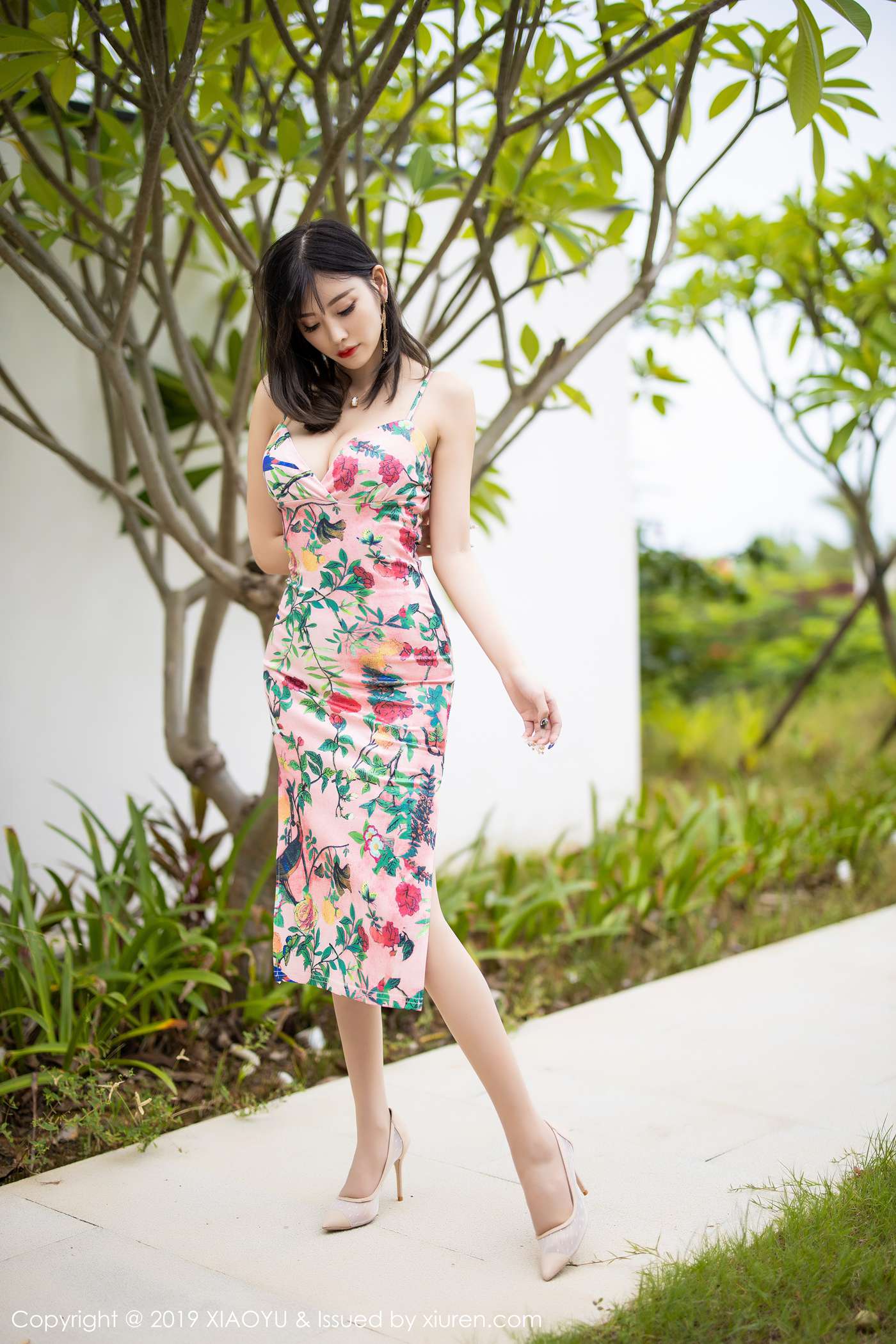 图片[69]-[XIAOYU语画界]YU20191115VOL0194 2019.11.15 VOL.194 华丽吊裙朦胧丝袜 杨晨晨sugar[70+1P] – 速更版-美库