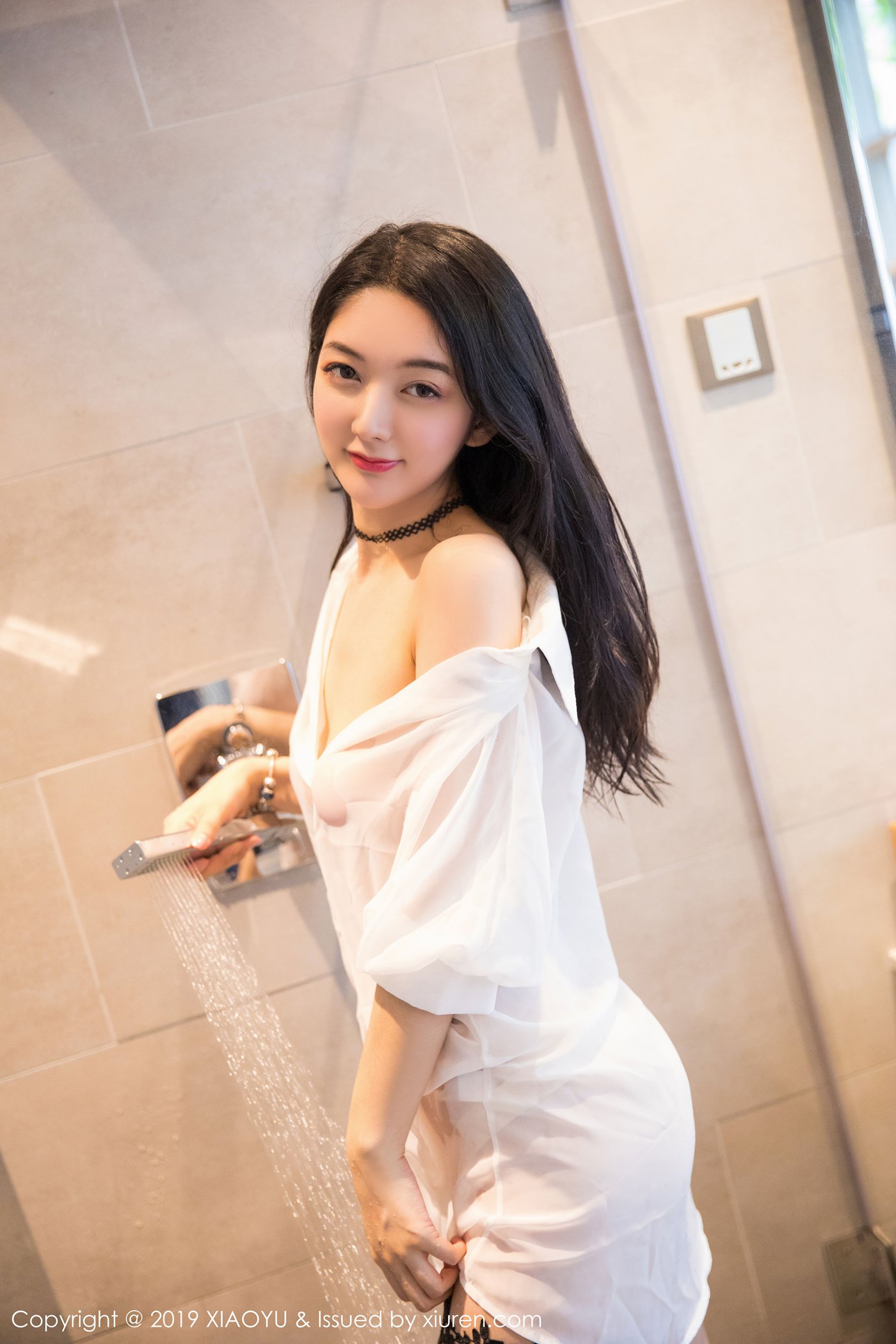 图片[33]-[XIAOYU语画界]YU20191210VOL0211 2019.12.10 VOL.211 诱人姿态下芊芊美腿 Angela小热巴[100+1P] – 速更版-美库