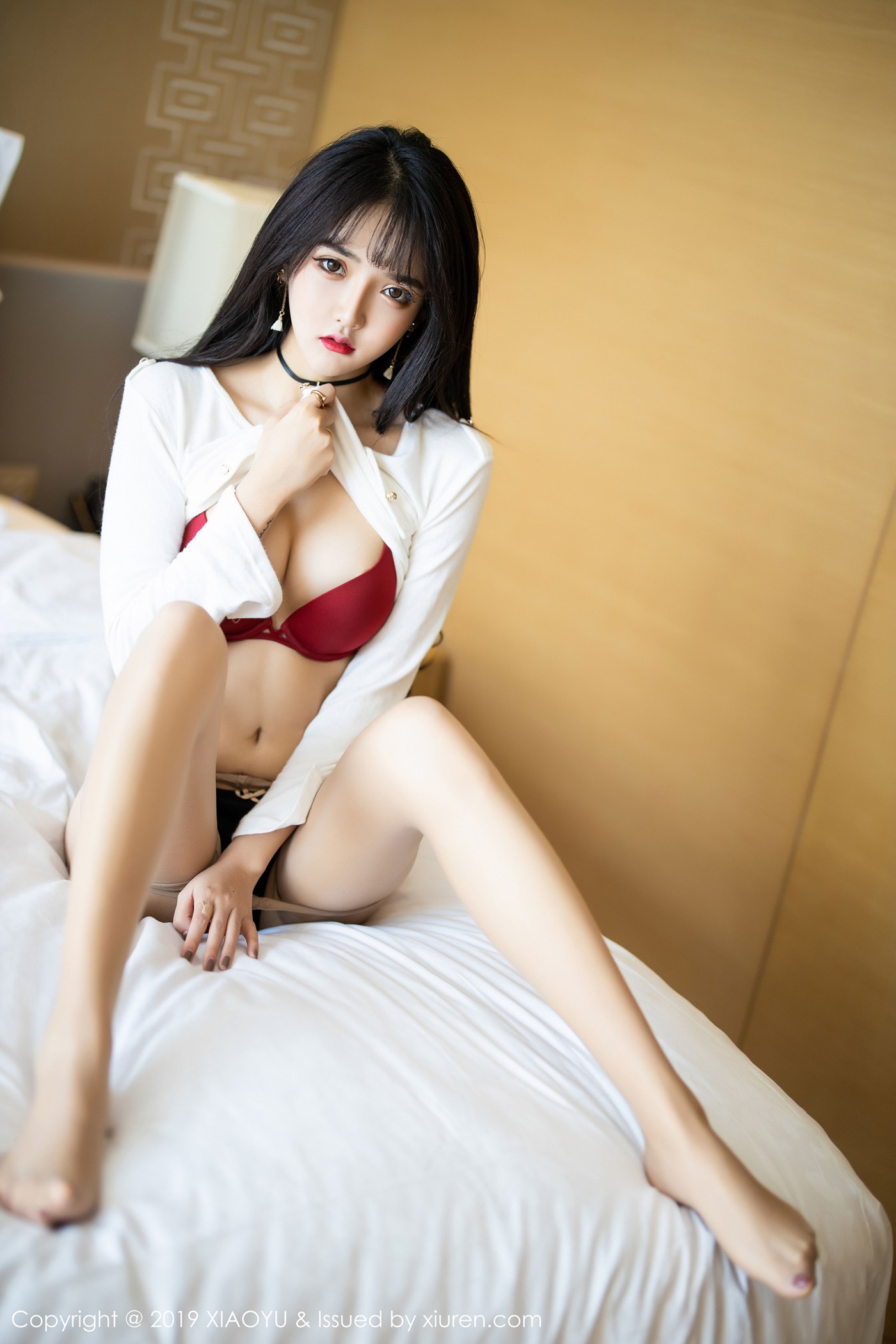 图片[24]-[XIAOYU语画界]YU20191211VOL0212 2019.12.11 VOL.212 性感牛仔裤与现代衬衫丝袜 Miko酱吖[108+1P] – 速更版-美库