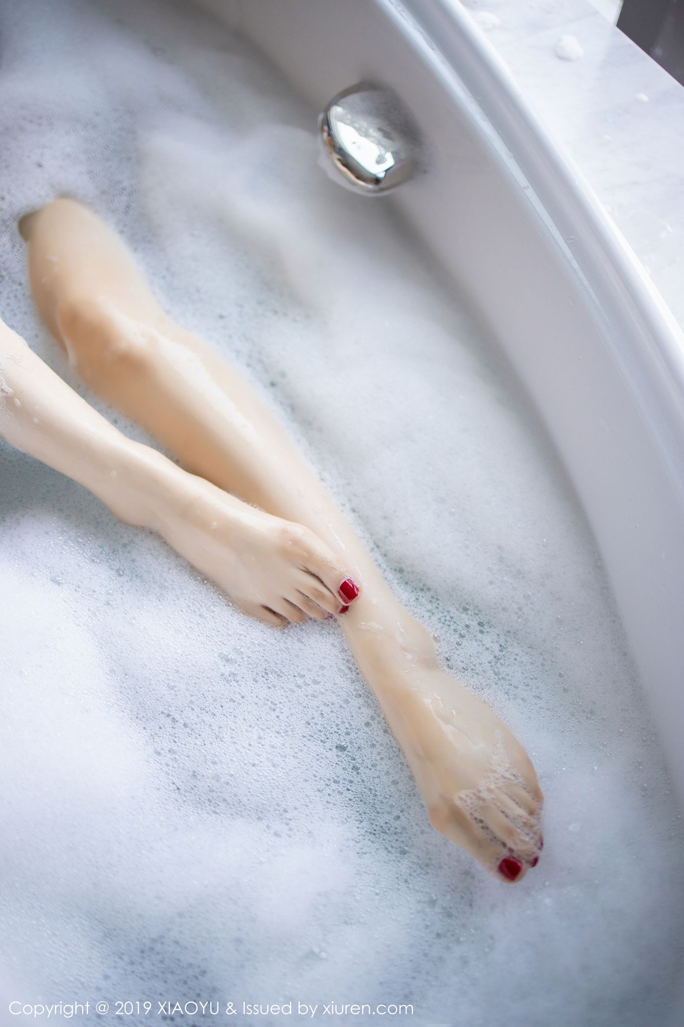 图片[32]-[XIAOYU语画界]YU20191226VOL0223 2019.12.26 VOL.223 诱人酥胸与芊芊美腿 Angela小热巴[63+1P] – 速更版-美库