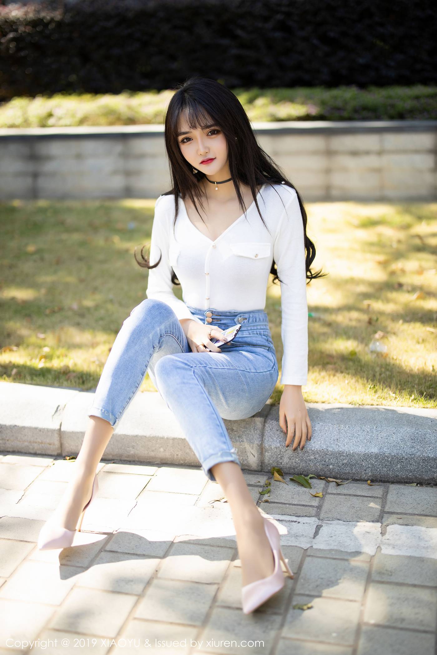 图片[105]-[XIAOYU语画界]YU20191211VOL0212 2019.12.11 VOL.212 性感牛仔裤与现代衬衫丝袜 Miko酱吖[108+1P] – 速更版-美库