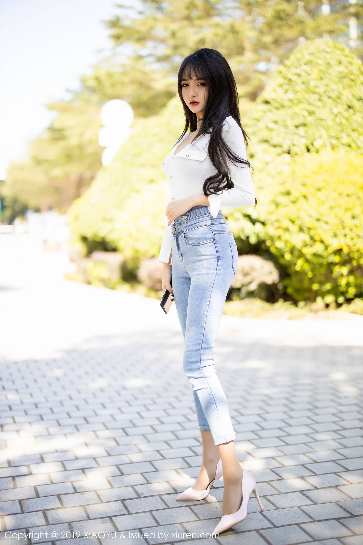 图片[109]-[XIAOYU语画界]YU20191211VOL0212 2019.12.11 VOL.212 性感牛仔裤与现代衬衫丝袜 Miko酱吖[108+1P] – 速更版-美库