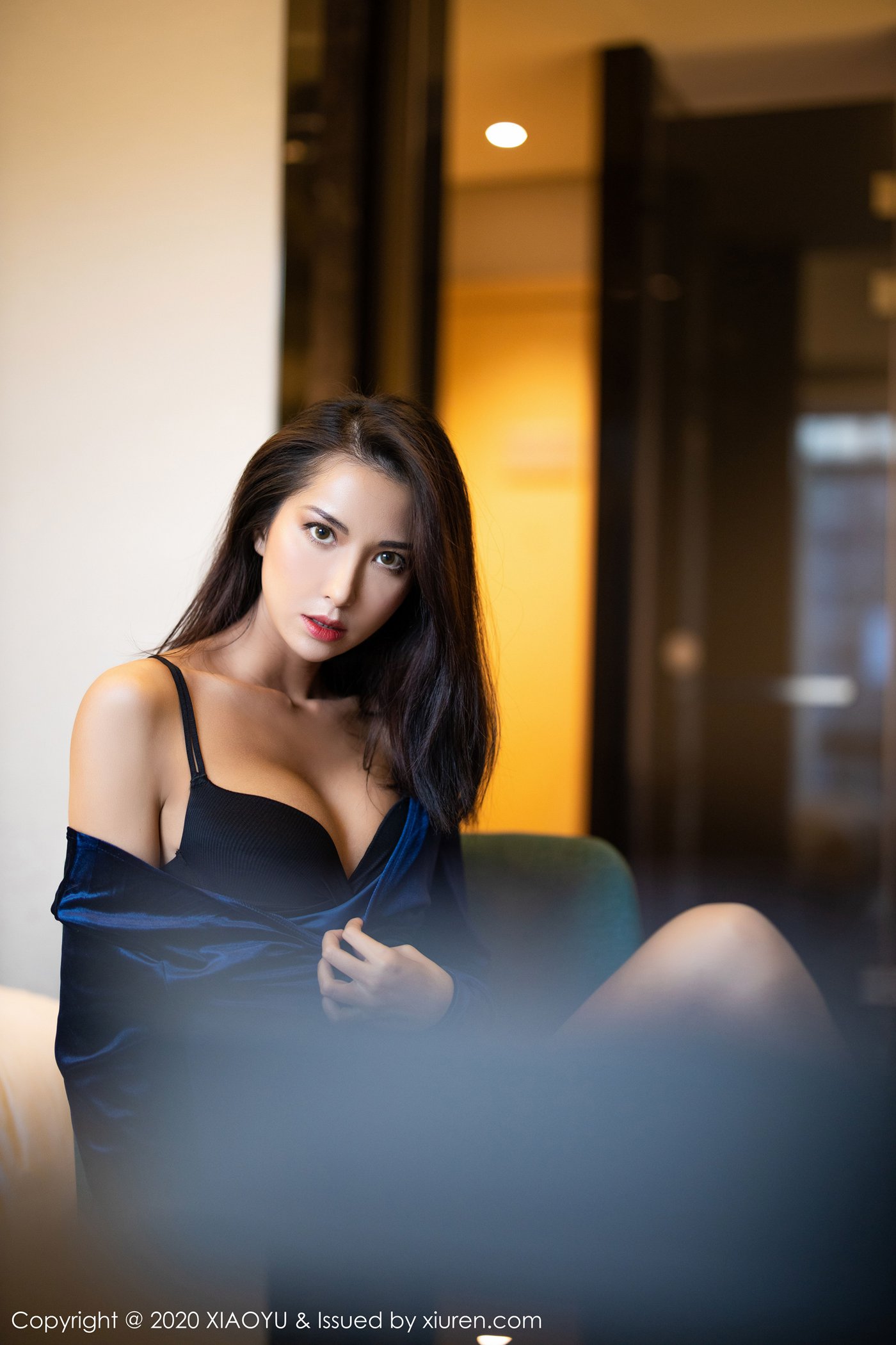 图片[53]-[XIAOYU语画界]YU20200219VOL0250 2020.02.19 VOL.250 气质女神丝袜美腿 Carry[100+1P] – 速更版-美库