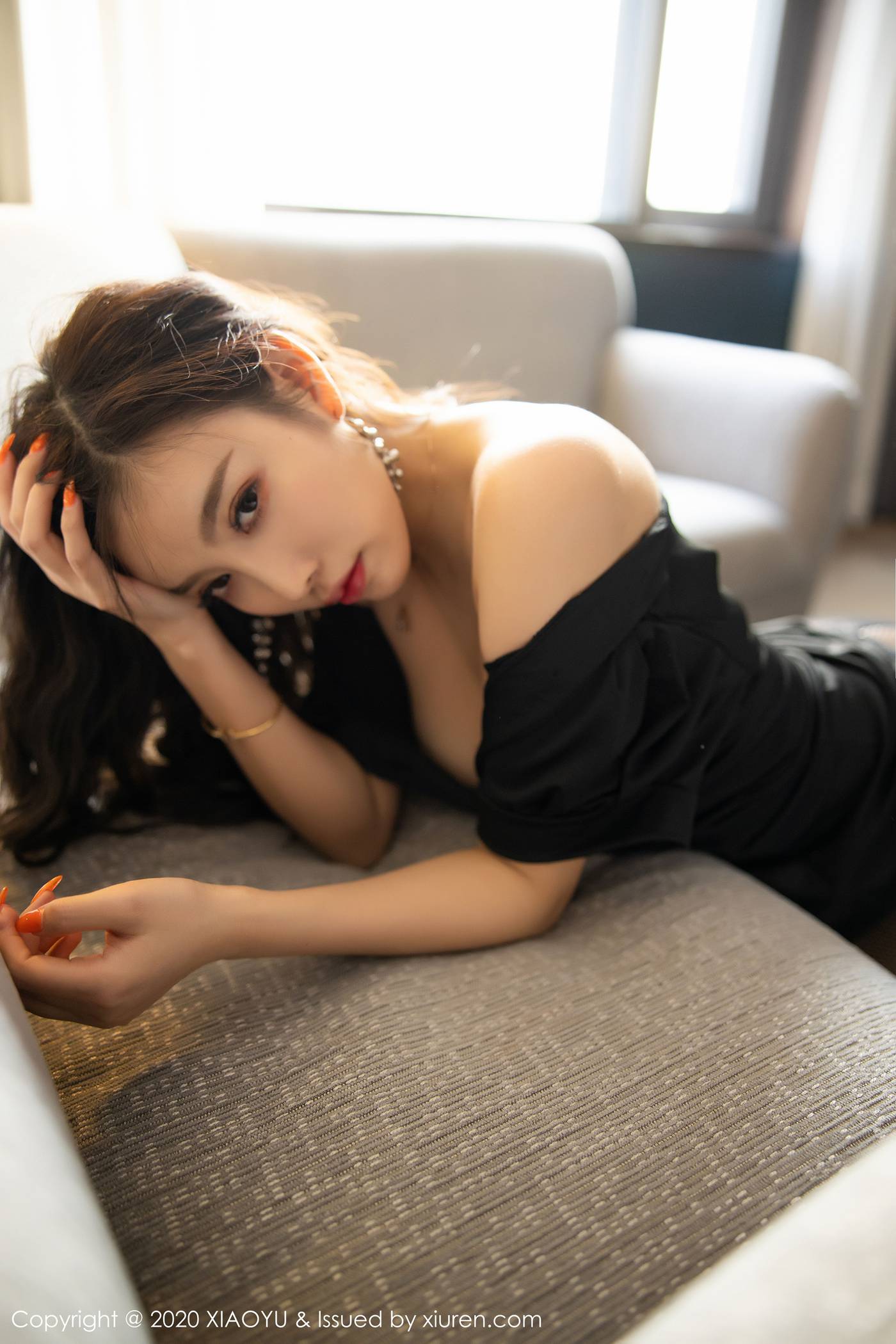 图片[11]-[XIAOYU语画界]YU20200221VOL0252 2020.02.21 VOL.252 典雅端庄的黑色服饰与性感网袜 杨晨晨sugar[103+1P] – 速更版-美库