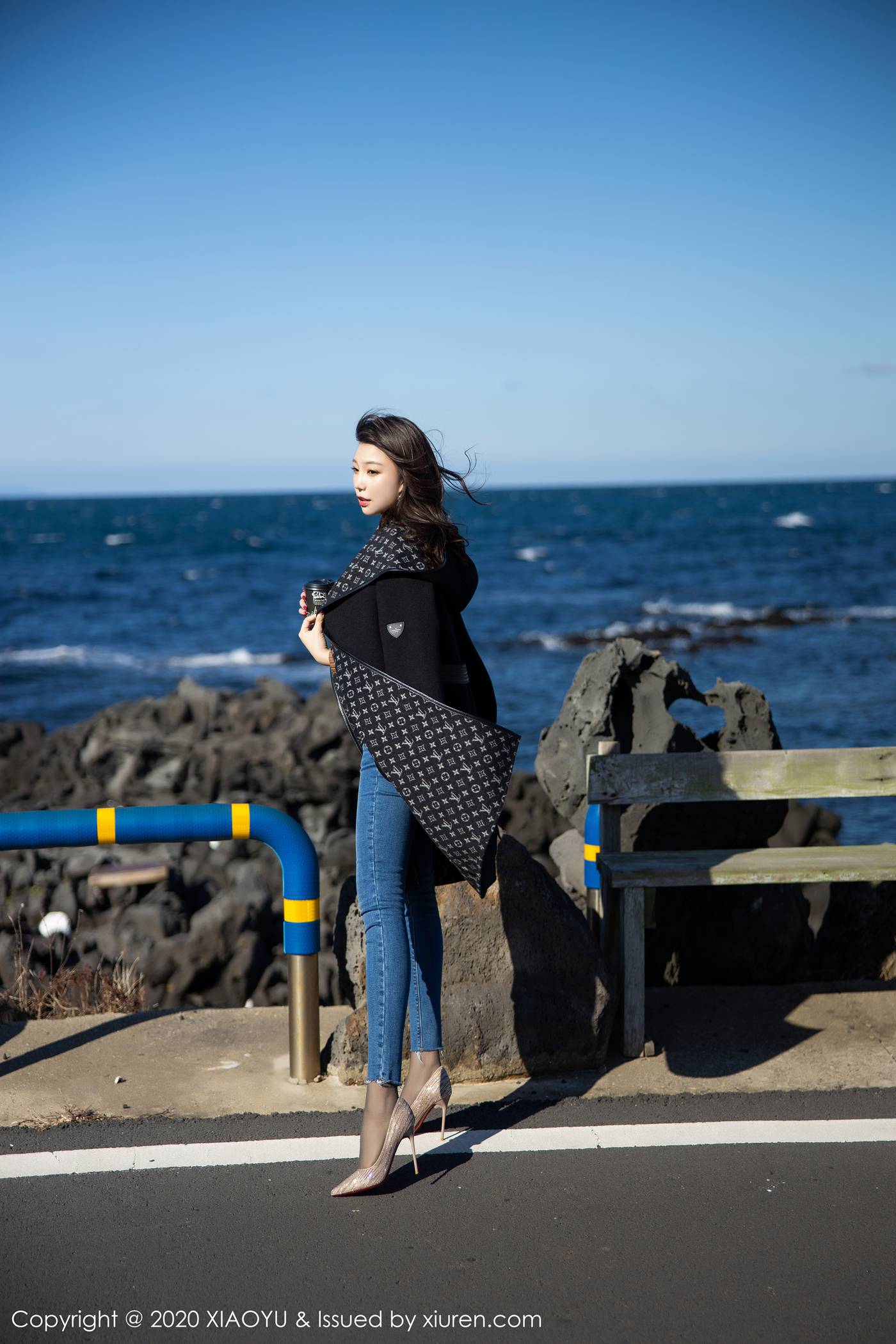 图片[17]-[XIAOYU语画界]YU20200325VOL0275 2020.03.25 VOL.275 济州岛旅拍 芝芝Booty[86+1P] – 速更版-美库