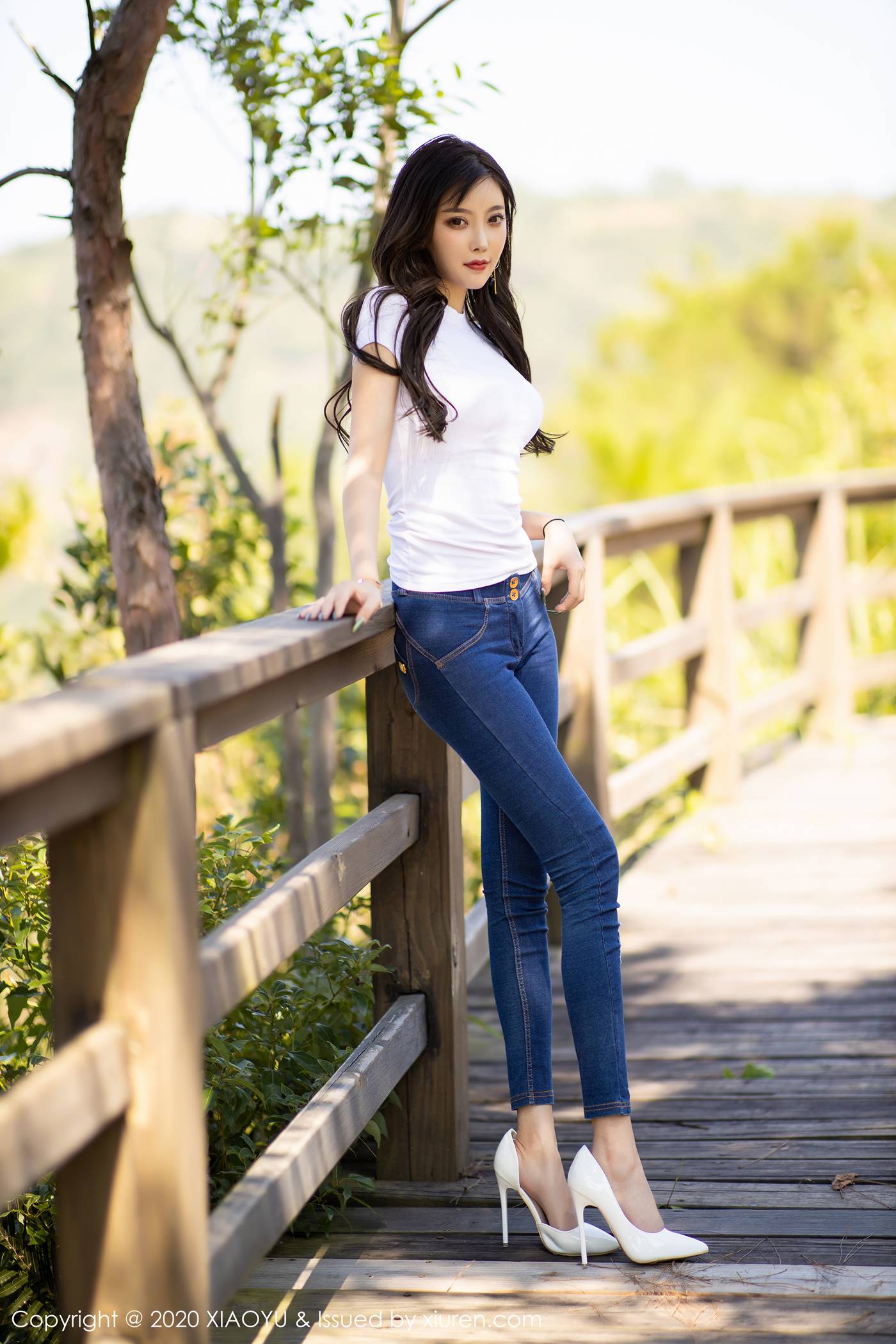 图片[72]-[XIAOYU语画界]YU20200430VOL0300 2020.04.30 VOL.300 牛仔裤之下的绝佳身材 杨晨晨sugar[92+1P] – 速更版-美库