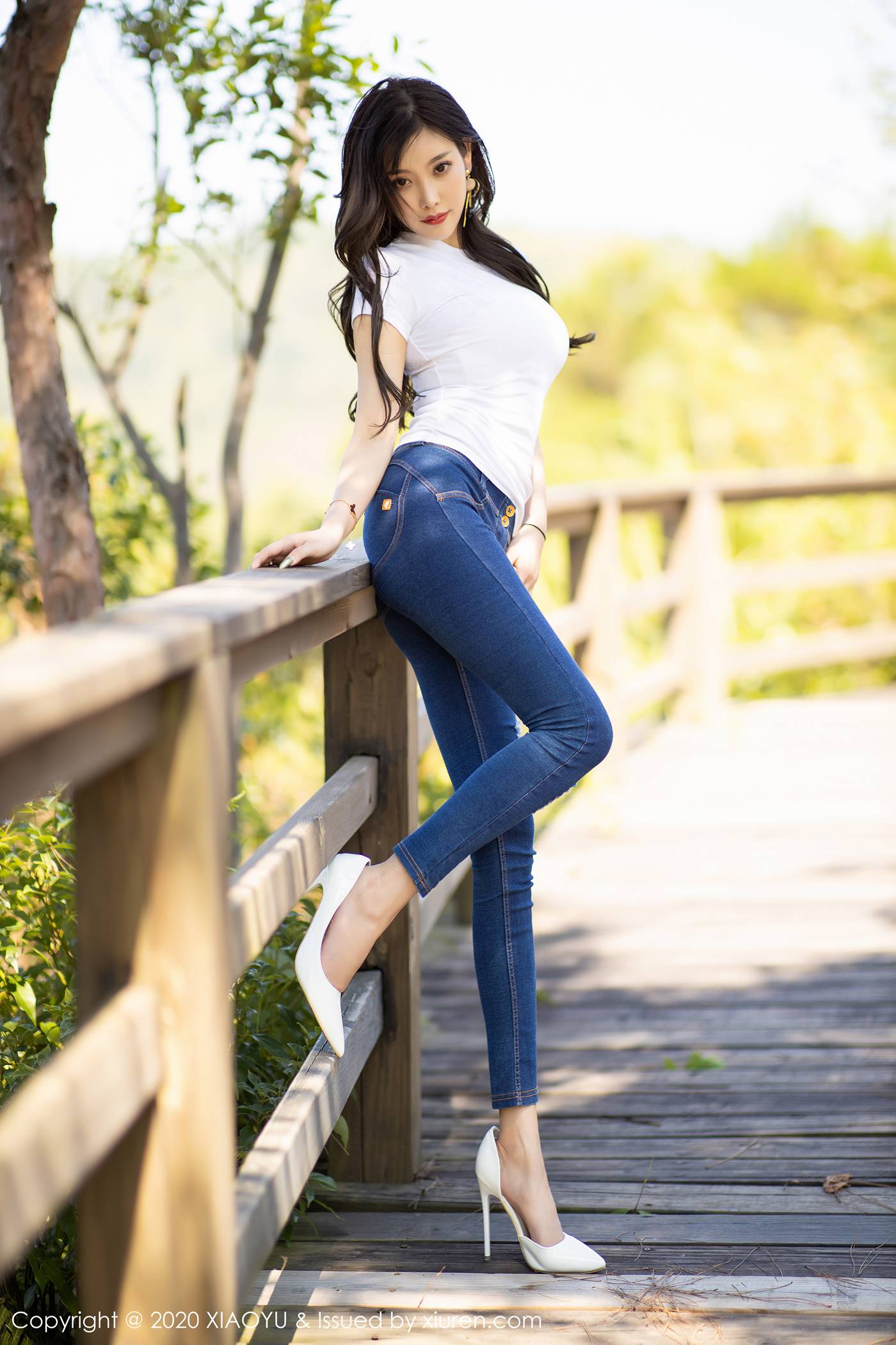 图片[91]-[XIAOYU语画界]YU20200430VOL0300 2020.04.30 VOL.300 牛仔裤之下的绝佳身材 杨晨晨sugar[92+1P] – 速更版-美库