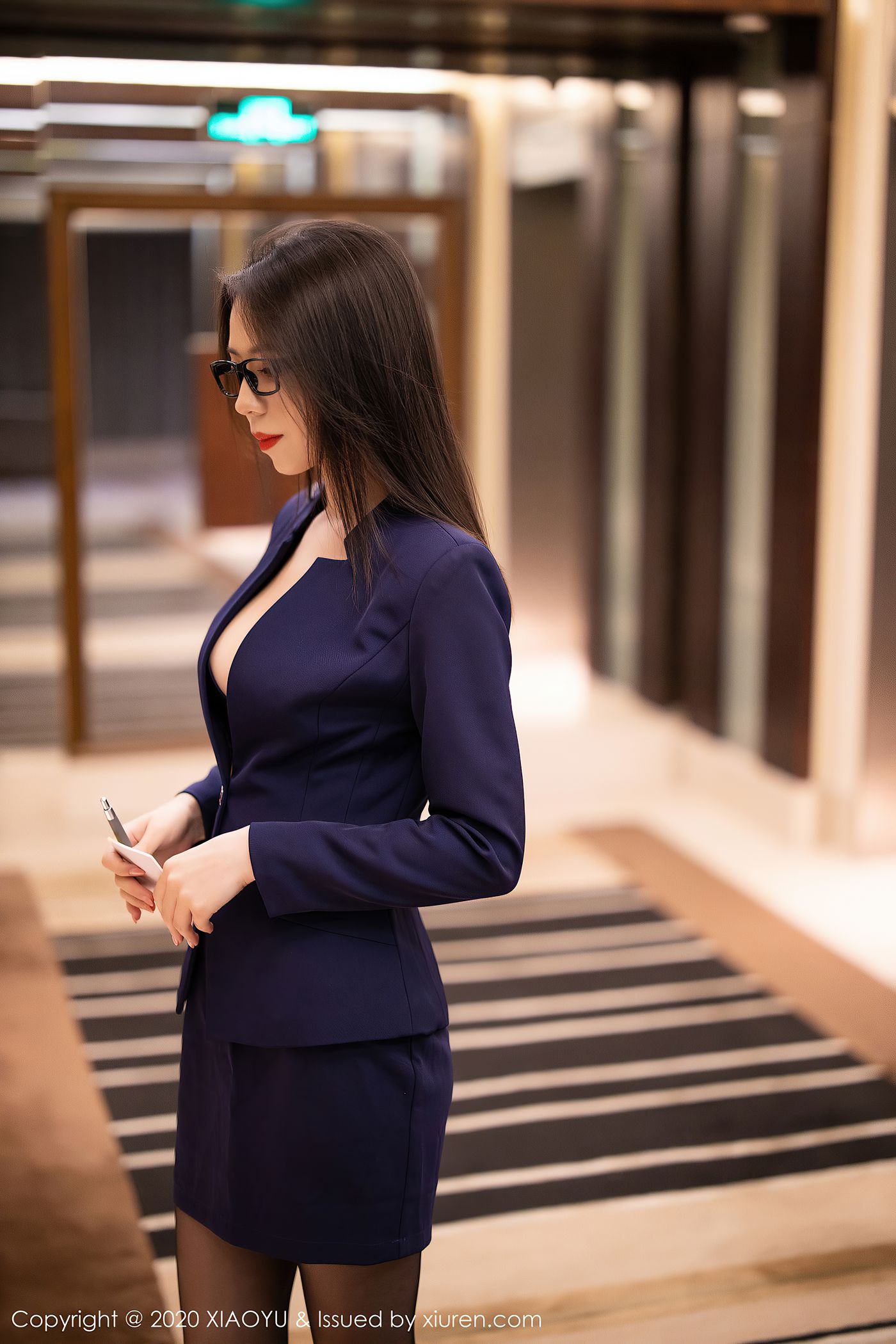 图片[63]-[XIAOYU语画界]YU20200713VOL0324 2020.07.13 VOL.324 黑色主题的眼镜OL 言沫[96+1P] – 速更版-美库