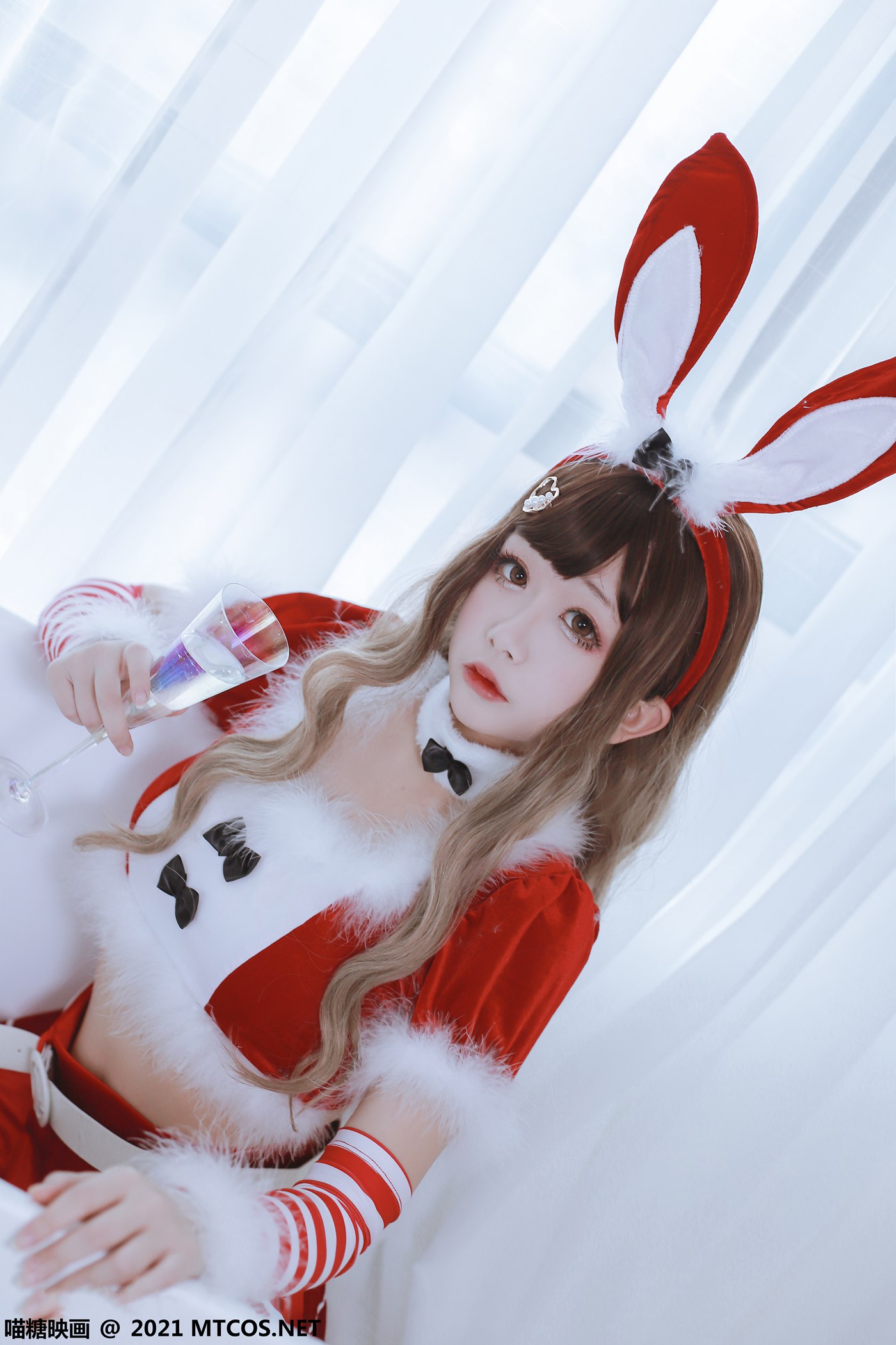 图片[16]-[喵糖映画]VOL.389 红色兔子[33P] – 速更版-美库