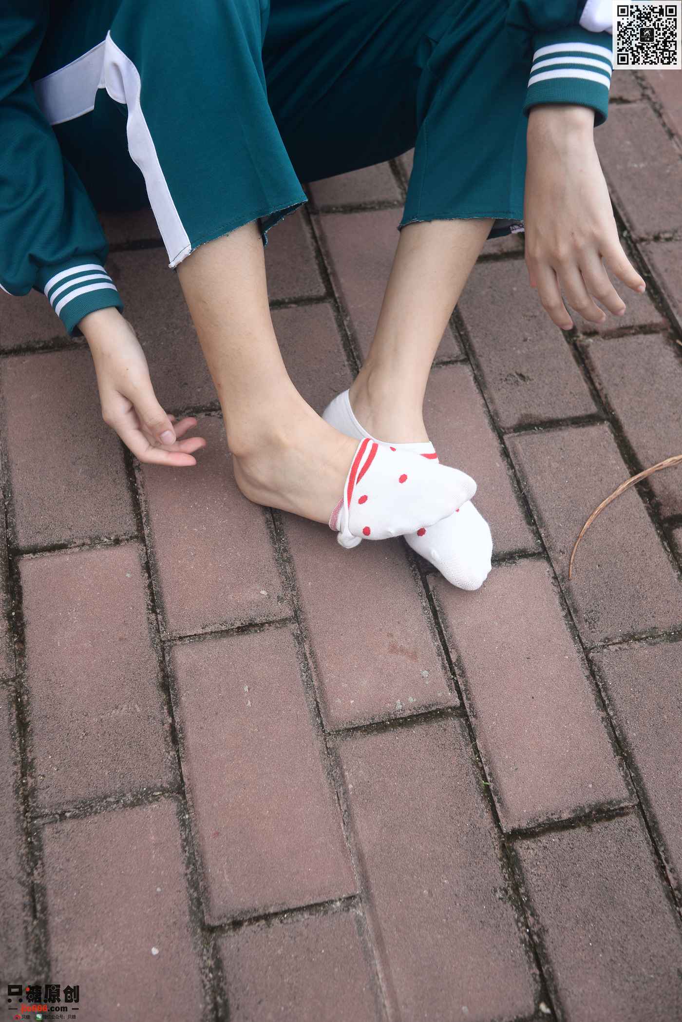 图片[23]-[只糖棉袜]NO.246 点点 晚霞悠悠知我心[147P] – 速更版-美库