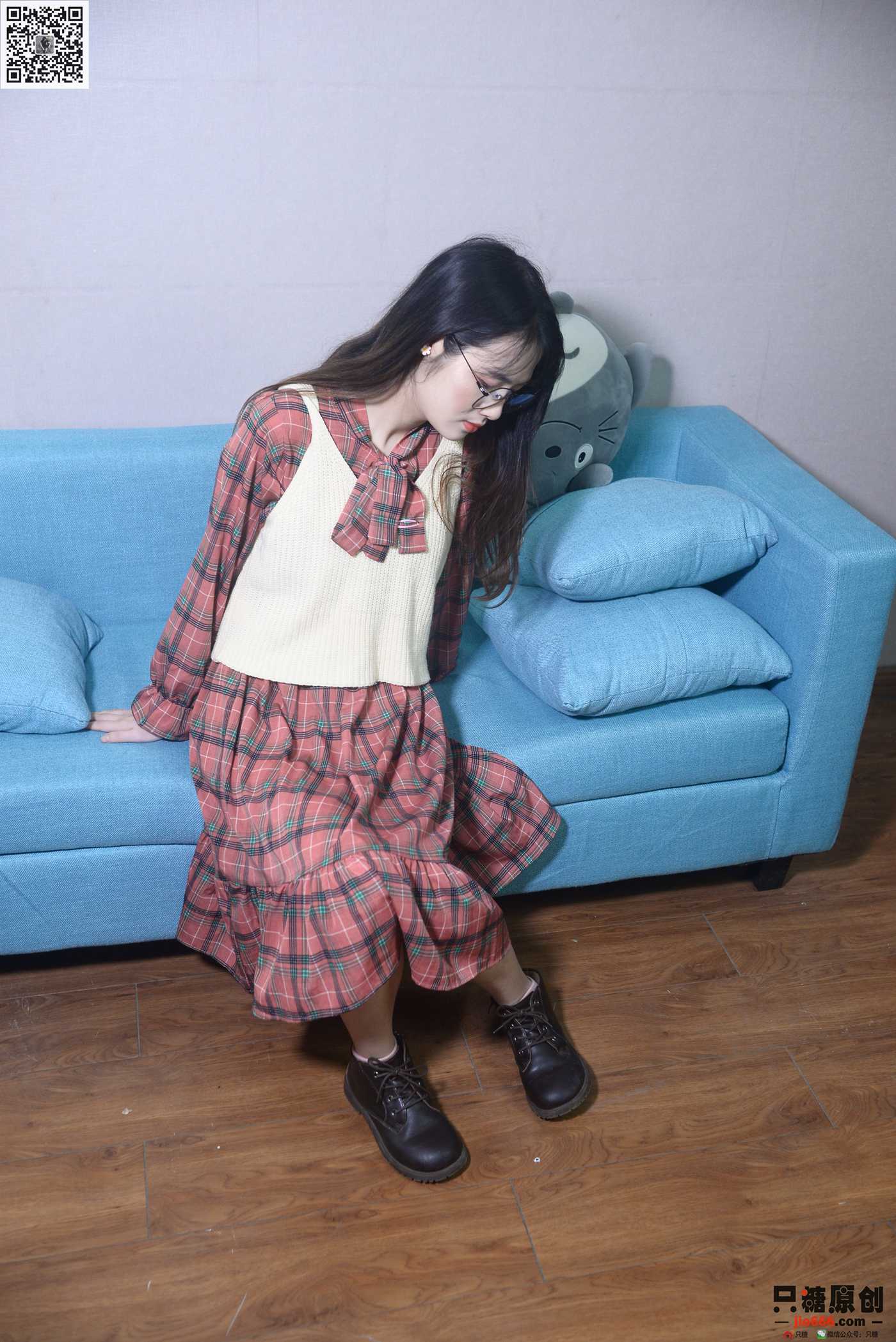 图片[35]-[只糖棉袜]NO.250 优米 追逐影子的人[177P] – 速更版-美库