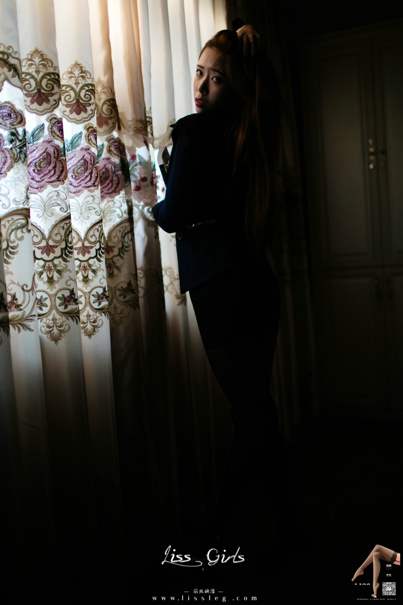 图片[13]-[LISS丽丝映像]NO.011 筱纯 请别再办公室里爱上我《第二季》[51P] – 速更版-美库