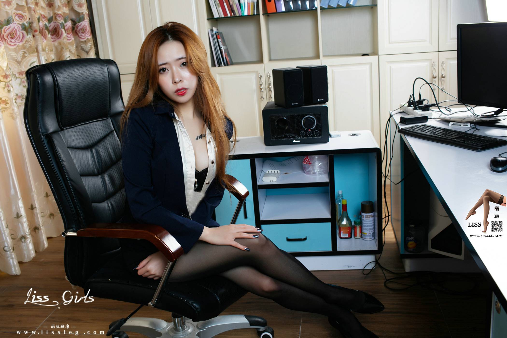 图片[36]-[LISS丽丝映像]NO.011 筱纯 请别再办公室里爱上我《第二季》[51P] – 速更版-美库