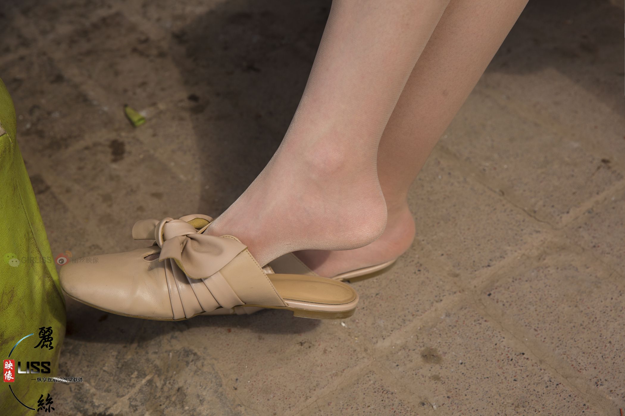 图片[11]-[LISS丽丝映像]NO.008 莎莎小姐《丝薄的游戏》[32P] – 速更版-美库