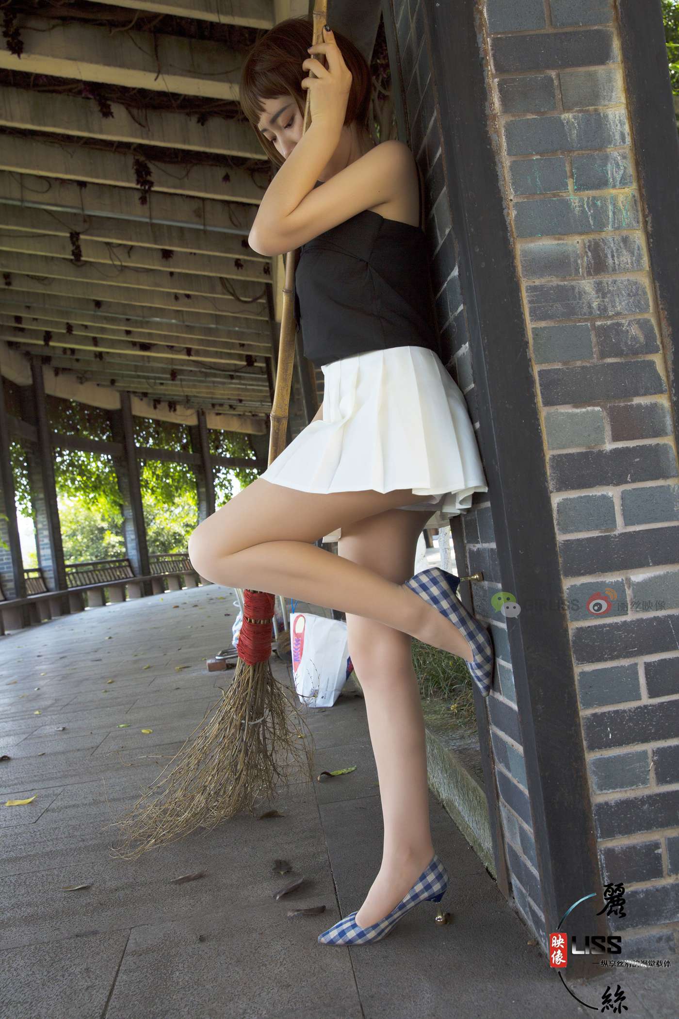 图片[29]-[LISS丽丝映像]NO.010 丸子《莎妹蓝格高跟系》[65P] – 速更版-美库