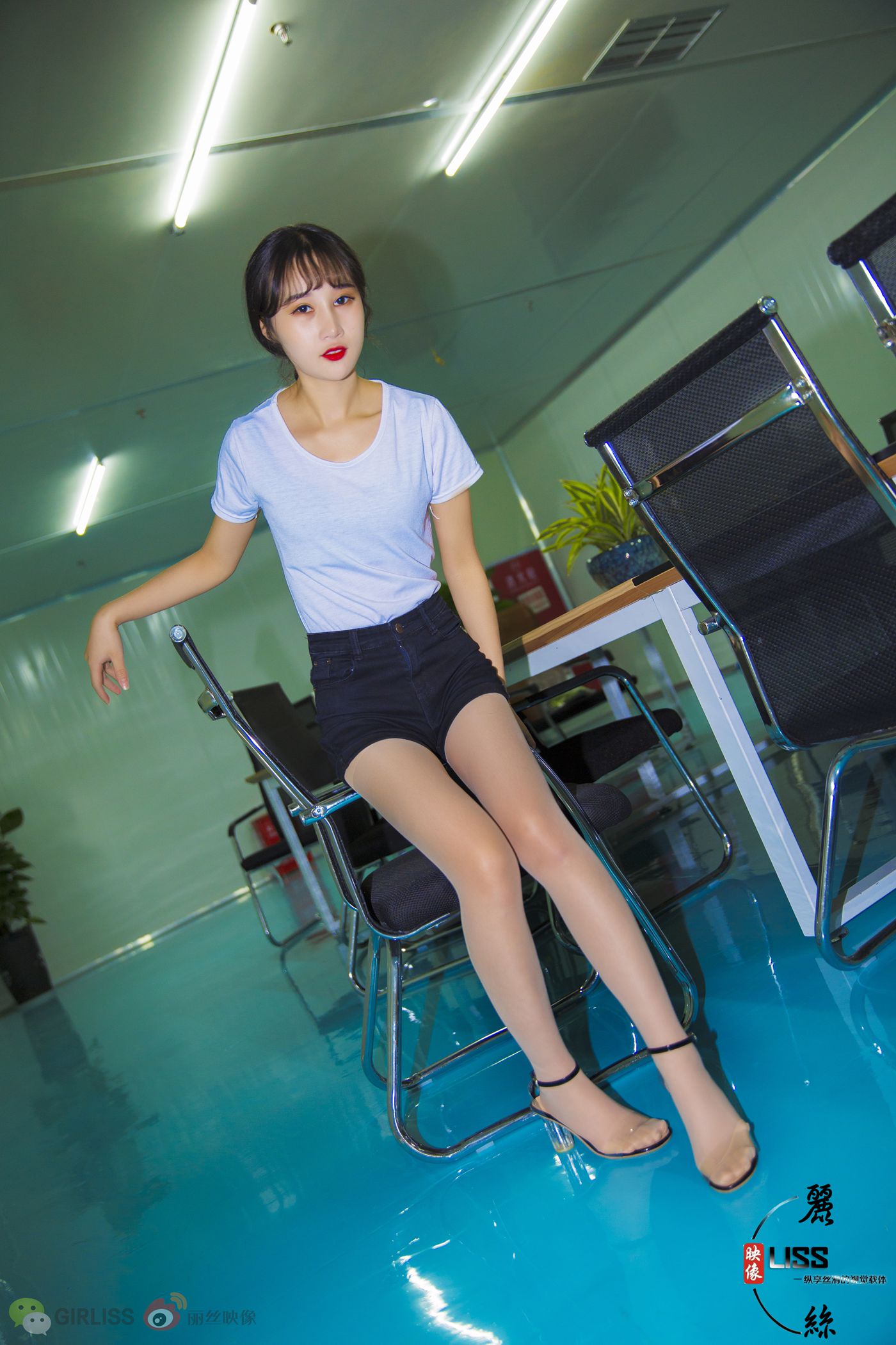 图片[85]-[LISS丽丝映像]NO.015 琪妹《实习期女秘体验中心》[93P] – 速更版-美库