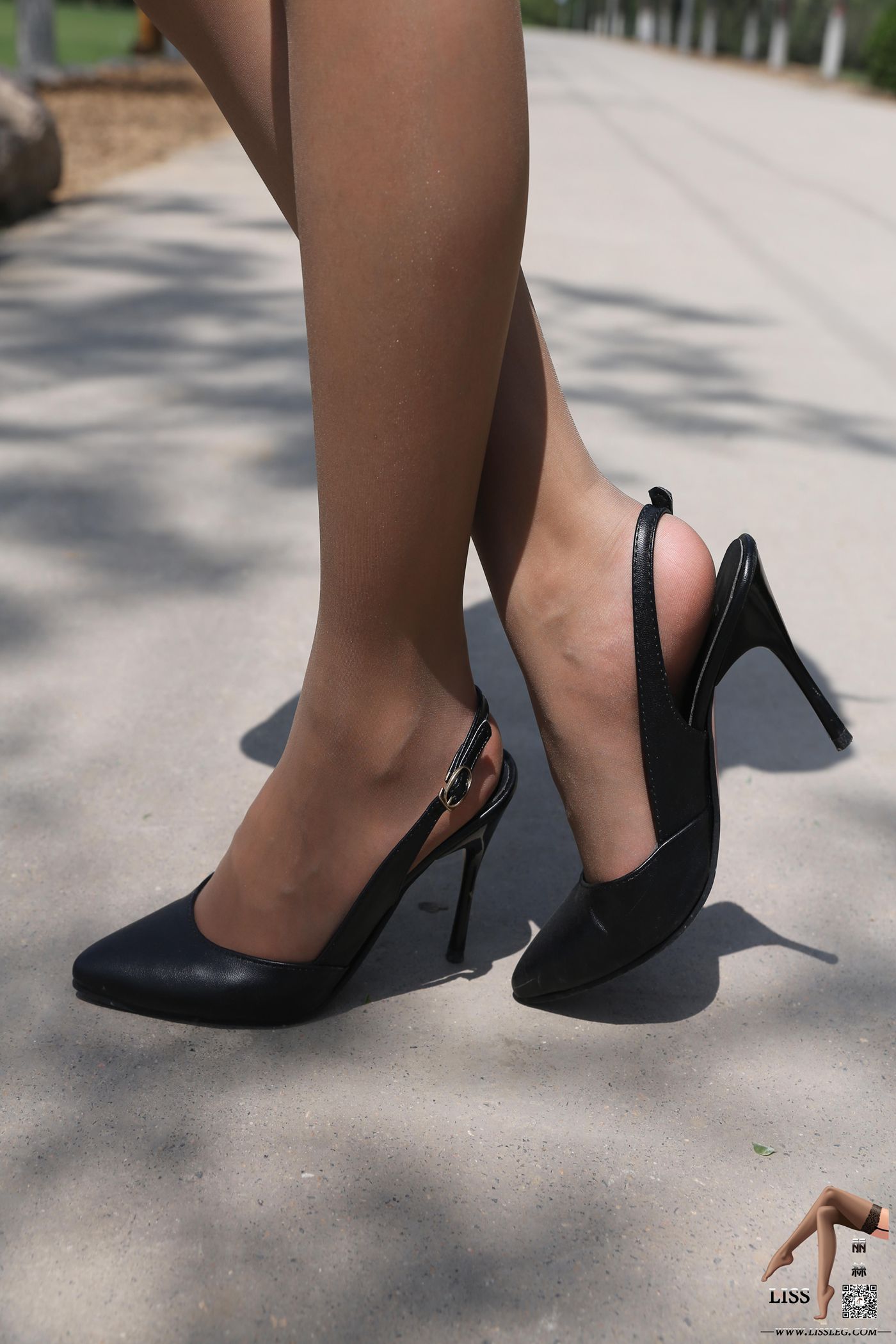 图片[61]-[LISS丽丝映像]NO.019 慕容旭《丝腿女神驾到》[71P] – 速更版-美库