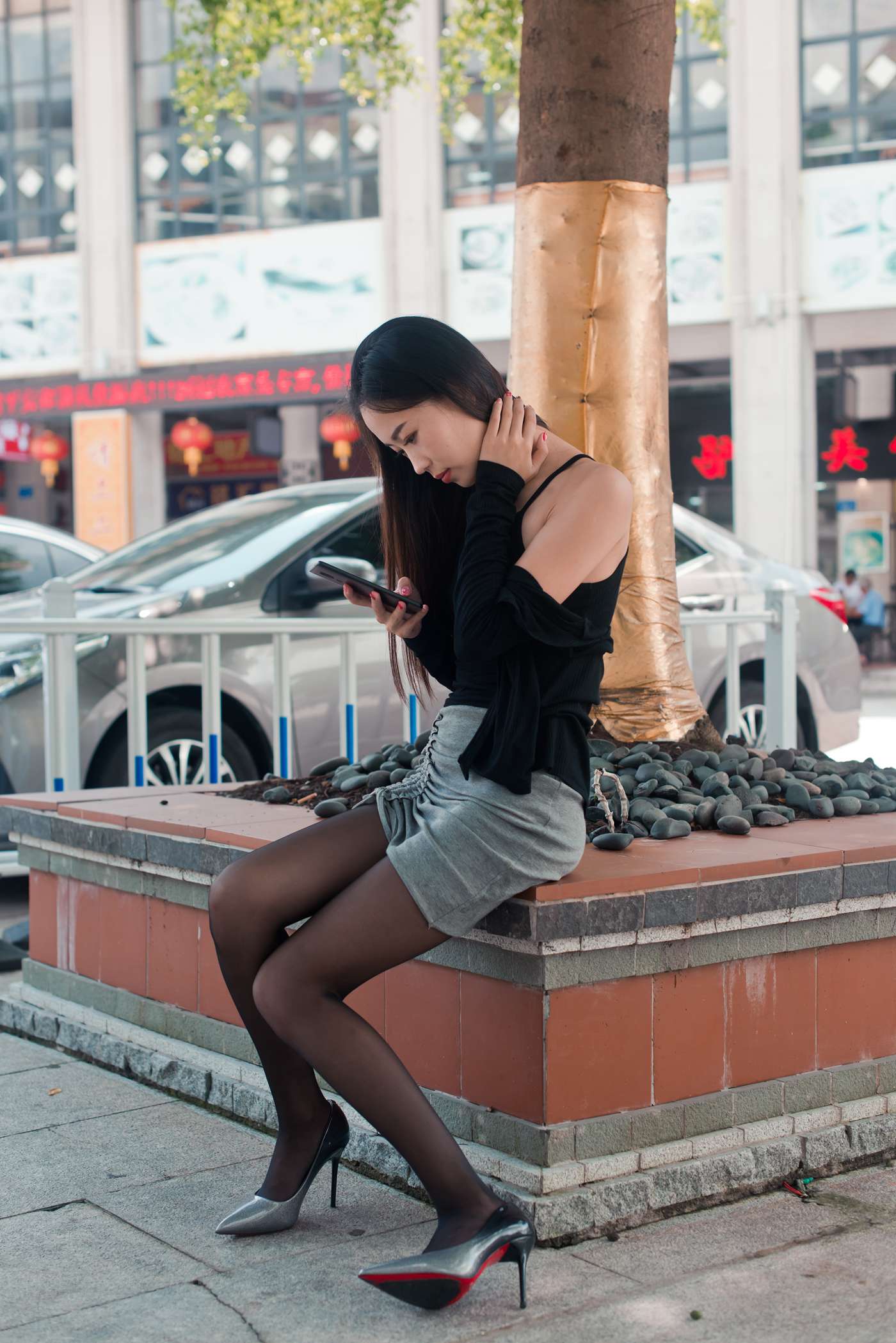 图片[17]-[LISS丽丝映像]NO.047《秋季御风的俏丽黑丝出行》[99P] – 速更版-美库