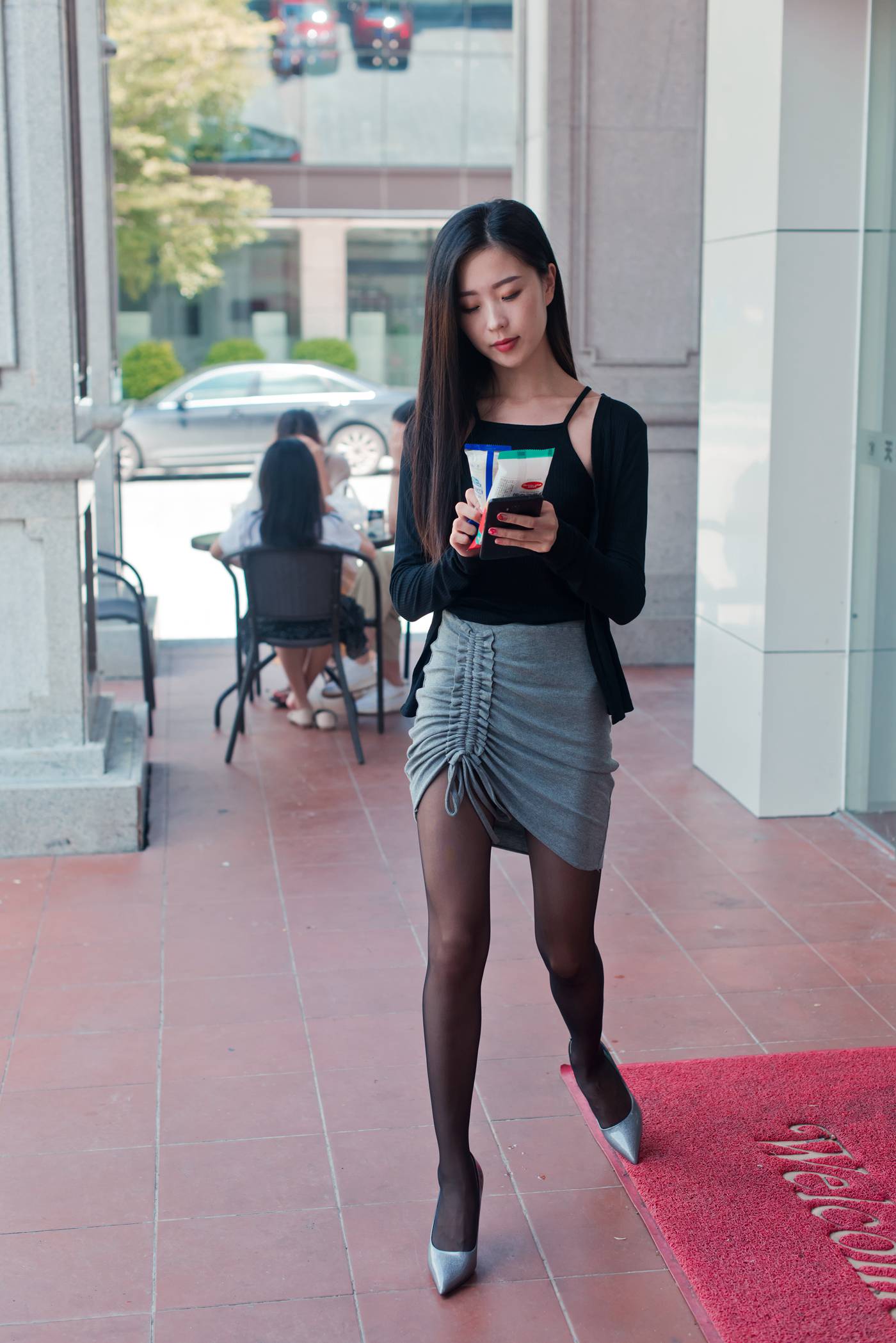 图片[30]-[LISS丽丝映像]NO.047《秋季御风的俏丽黑丝出行》[99P] – 速更版-美库