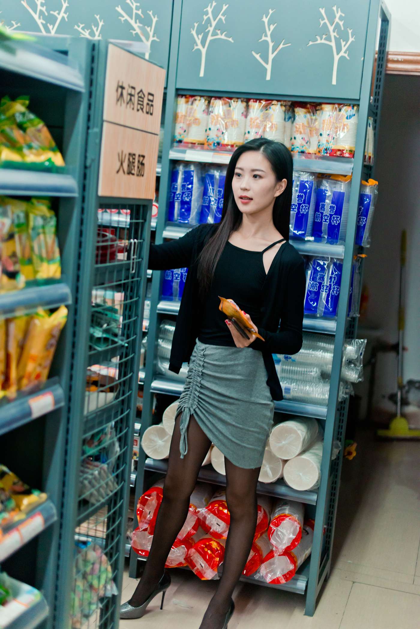 图片[62]-[LISS丽丝映像]NO.047《秋季御风的俏丽黑丝出行》[99P] – 速更版-美库