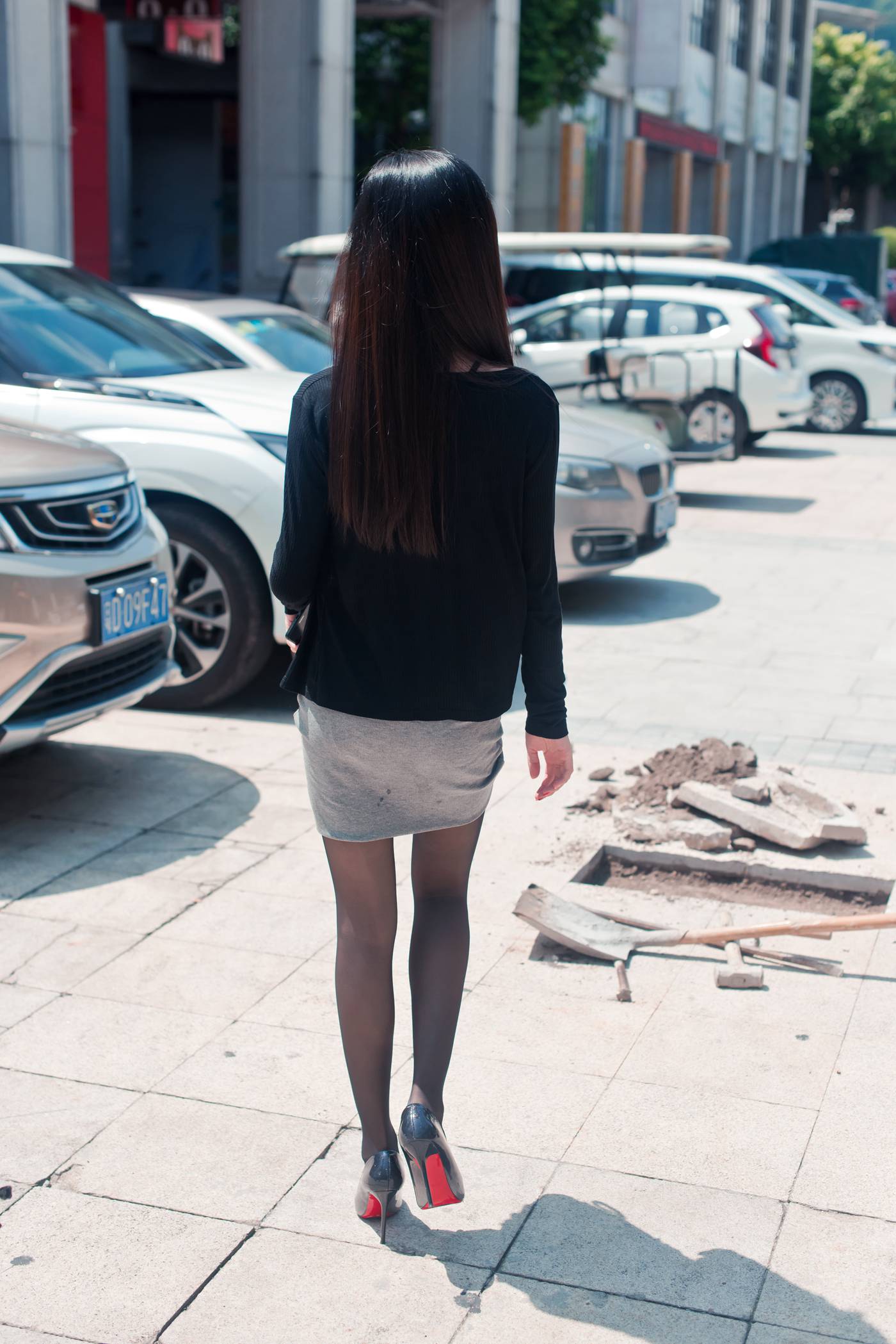 图片[76]-[LISS丽丝映像]NO.047《秋季御风的俏丽黑丝出行》[99P] – 速更版-美库