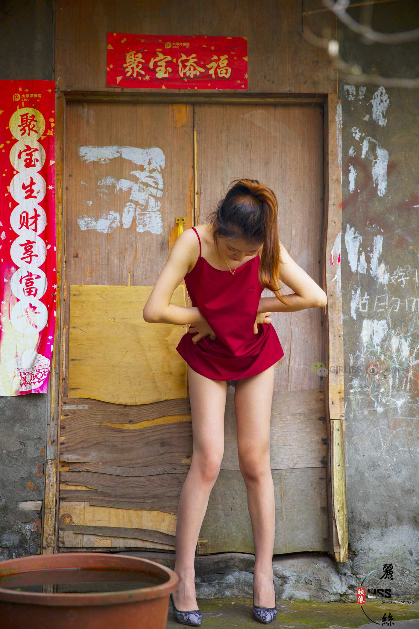 图片[17]-[LISS丽丝映像]NO.061《嫁到农村里的丝袜媳妇儿》[67P] – 速更版-美库