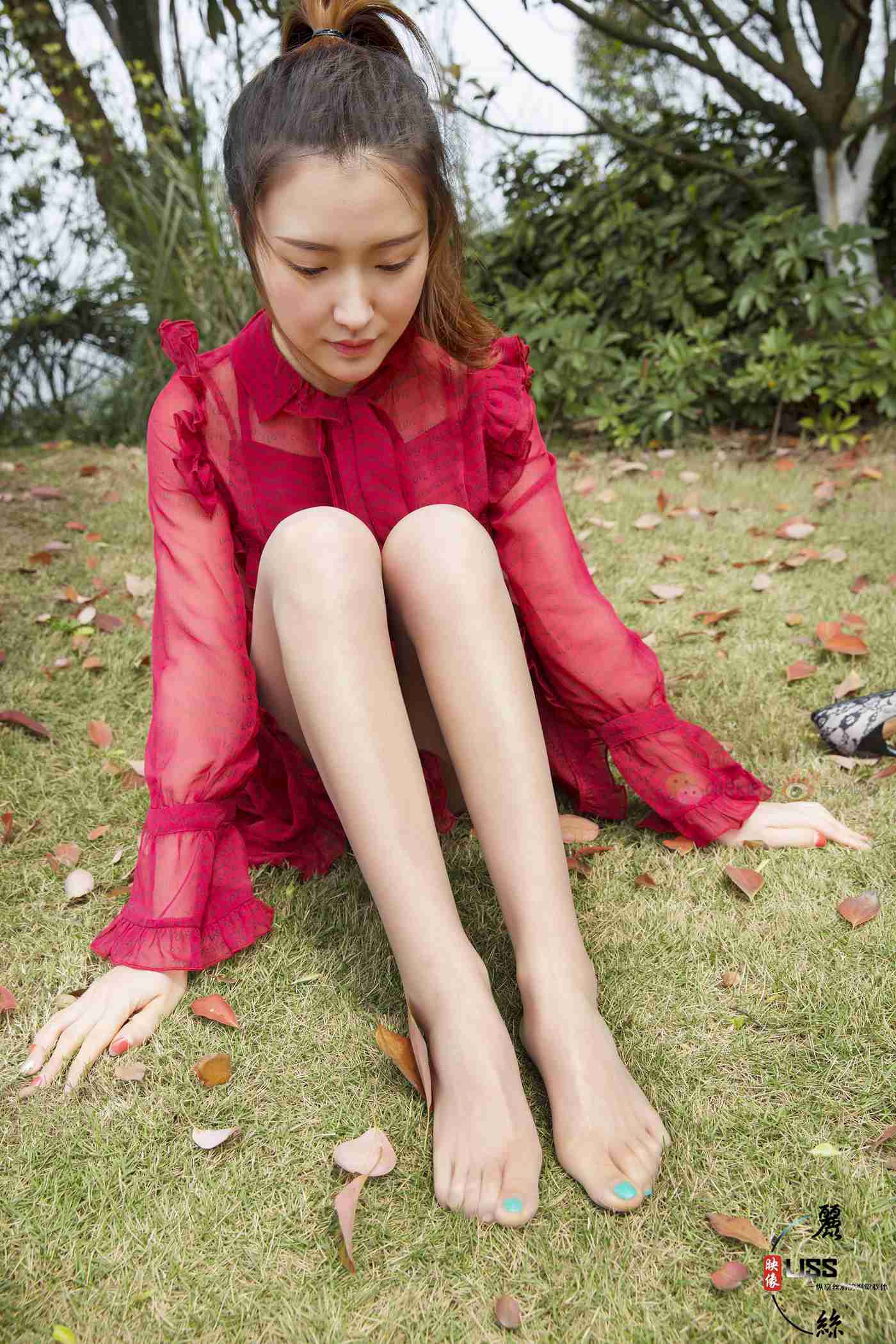 图片[54]-[LISS丽丝映像]NO.061《嫁到农村里的丝袜媳妇儿》[67P] – 速更版-美库