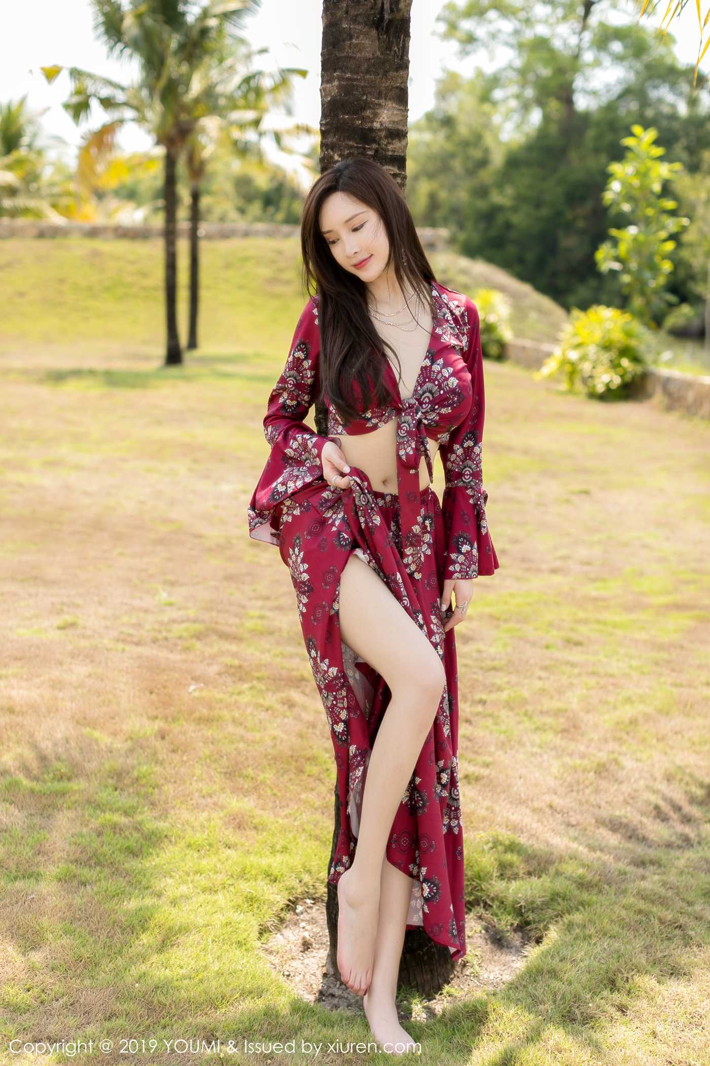 图片[23]-[YouMi尤蜜荟]YMH20191206VOL0383 2019.12.06 VOL.383 猩红的高开长裙 奶瓶土肥圆矮挫丑黑穷[62+1P] – 速更版-美库