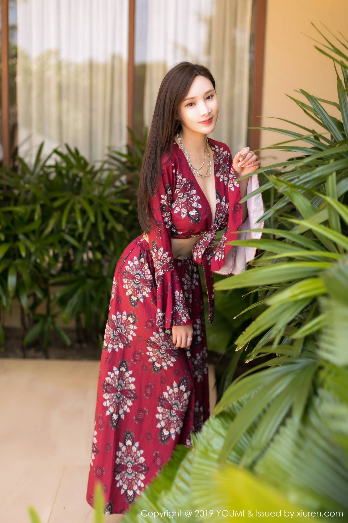 图片[29]-[YouMi尤蜜荟]YMH20191206VOL0383 2019.12.06 VOL.383 猩红的高开长裙 奶瓶土肥圆矮挫丑黑穷[62+1P] – 速更版-美库