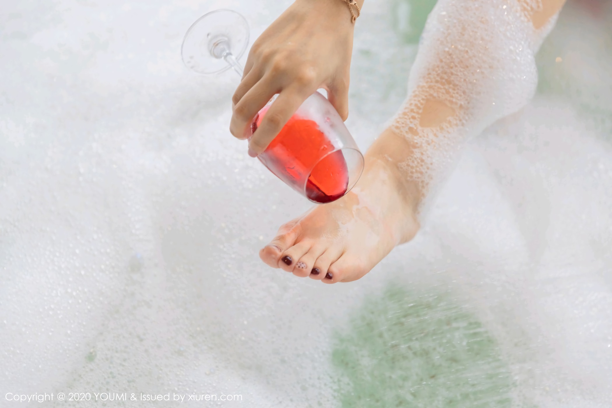 图片[16]-[YouMi尤蜜荟]YMH20200703VOL0478 2020.07.03 VOL.478 浴室湿身 Angela小热巴[78+1P] – 速更版-美库